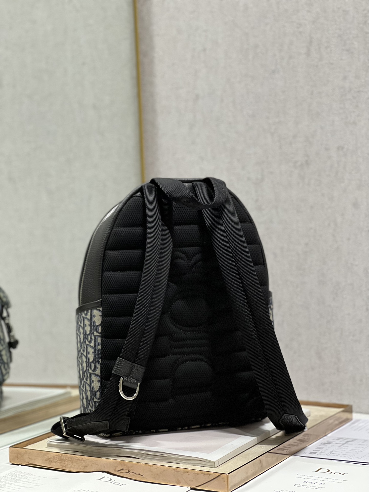 D*or oblique explorer backpack-23.5×11×32cm