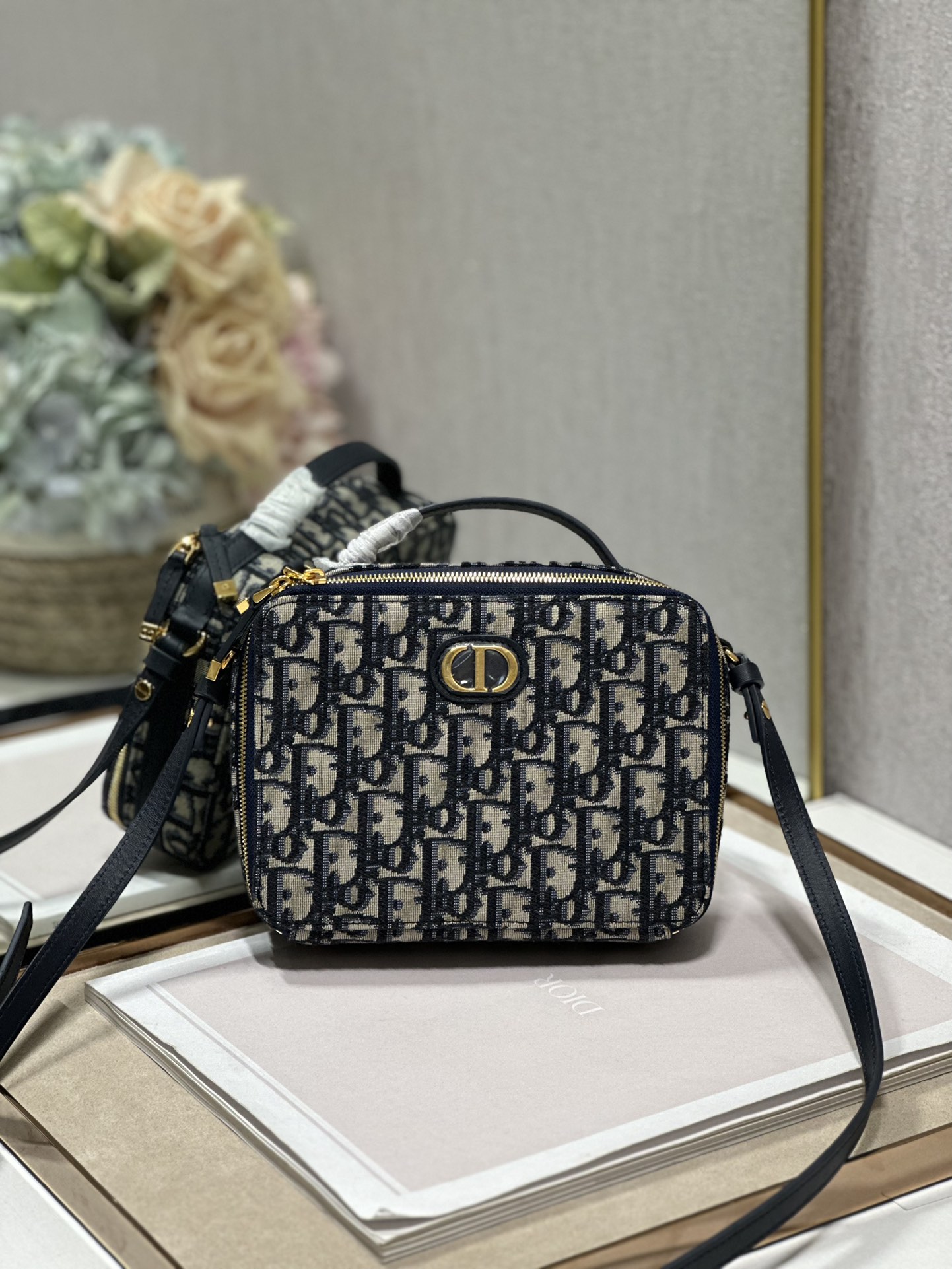 D*or 2023 caro bag-18×13×5cm