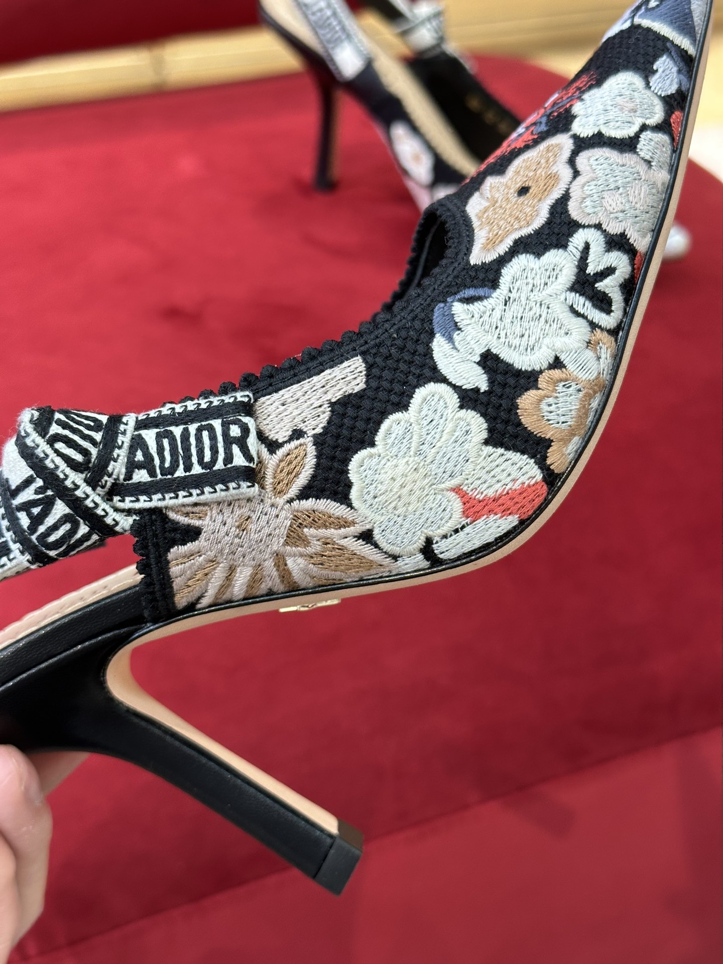 D*or slingback