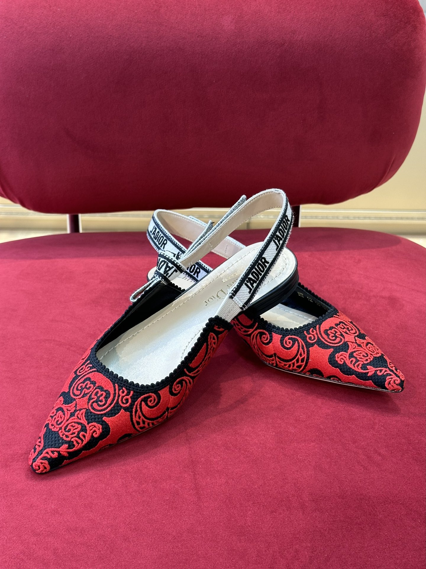 D*or slingback