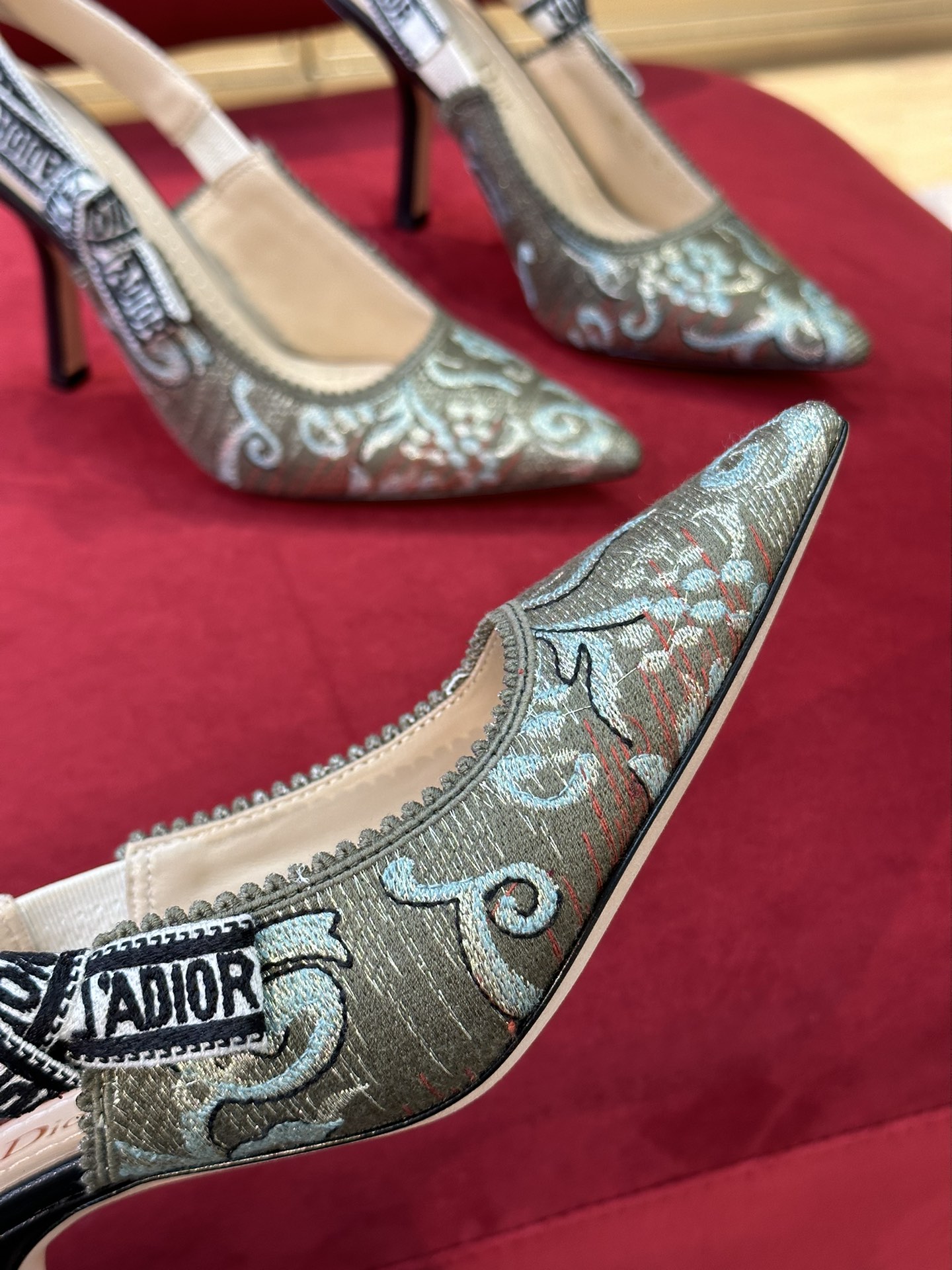 D*or slingback
