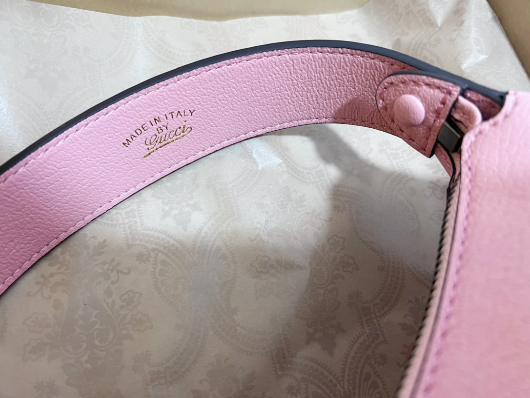 G*u*i aphrodite bag-21*12*4cm