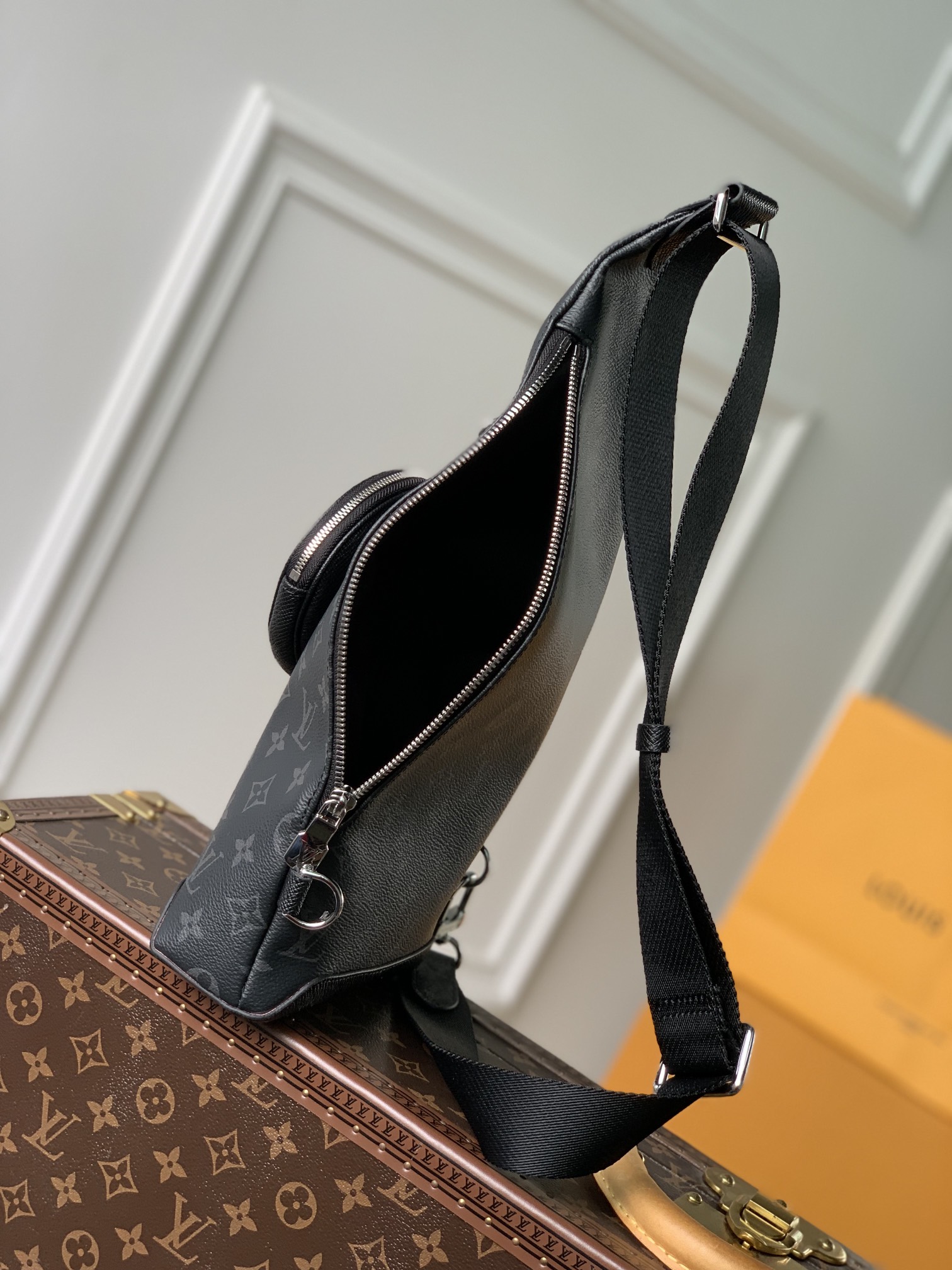 l0*is V*t0n duo shoulder bag m30936-20 x 42 x 6cm