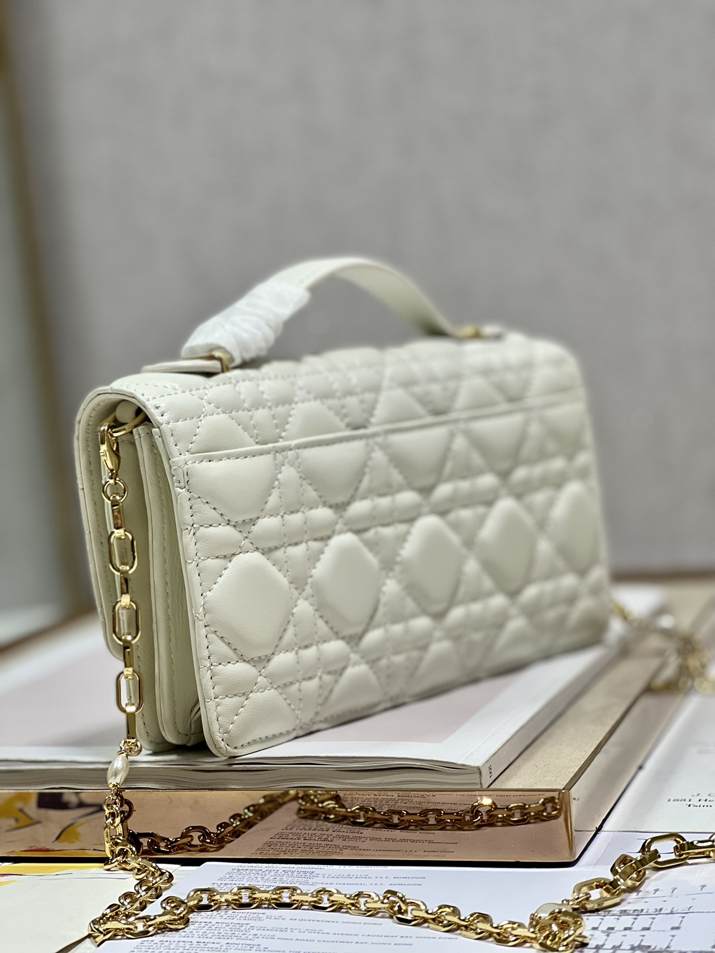lady D*or bag-21 x 11.5 x 4.5cm