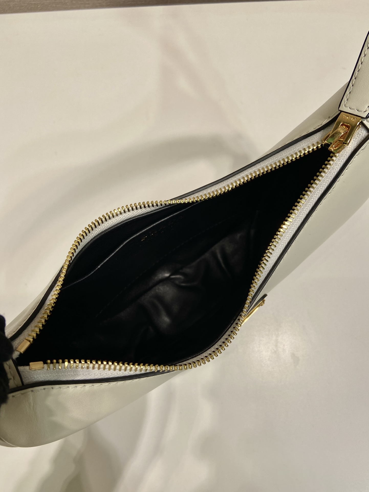 Pra*a moon handbags 1bc194-22.5*18.5*6.5cm