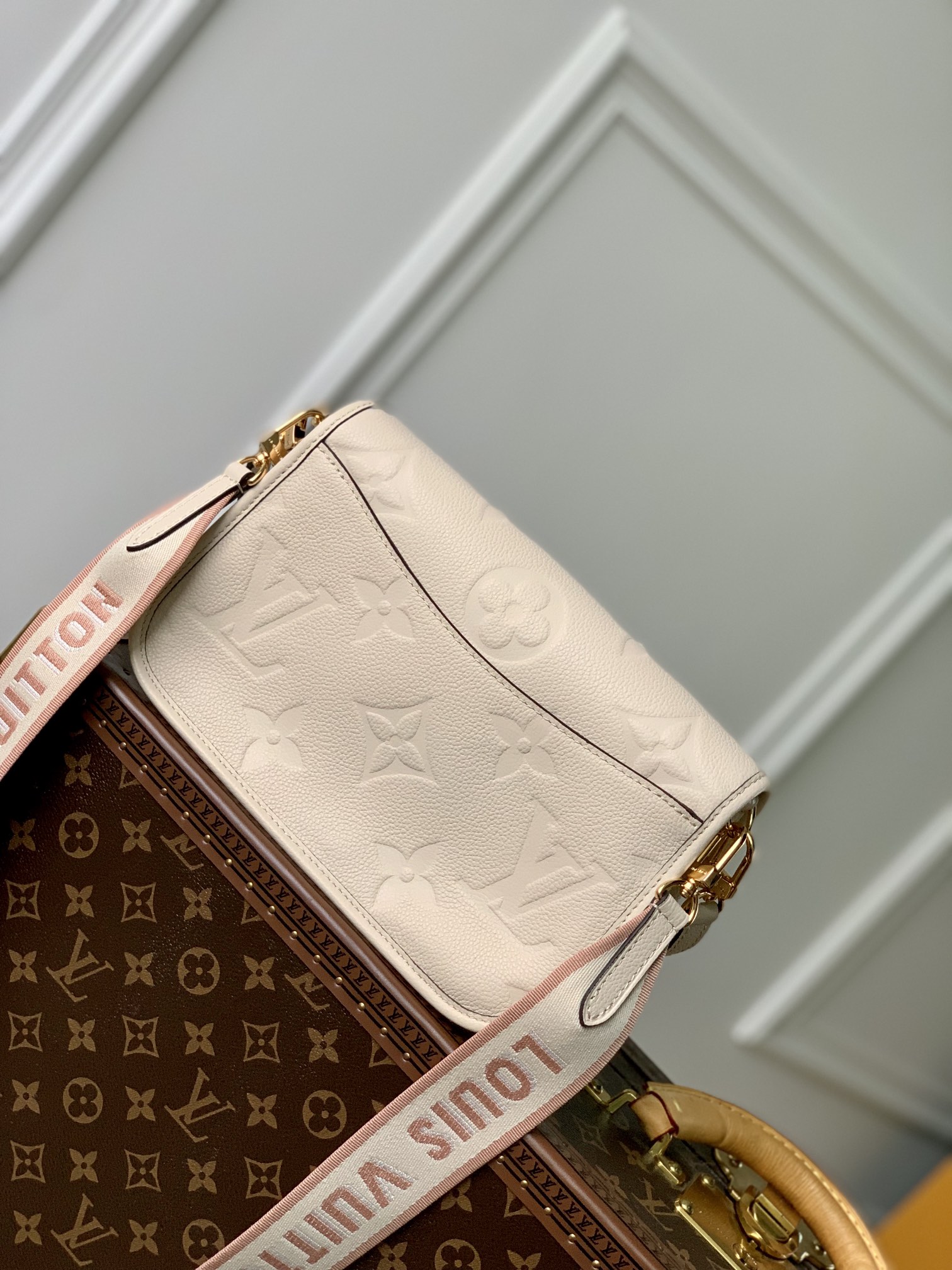 l0*is V*t0n diane handbags-m46386-23 x 16 x 8.5cm