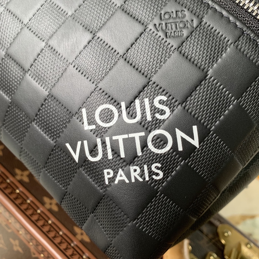 l0*is V*t0n discovery backpack-30*40*20cm