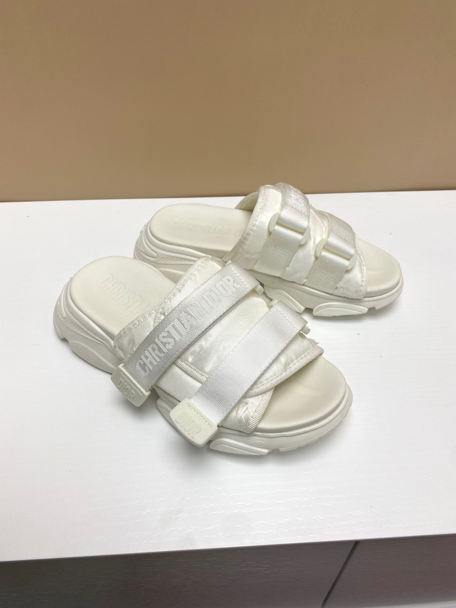 D*or slippers-5cm