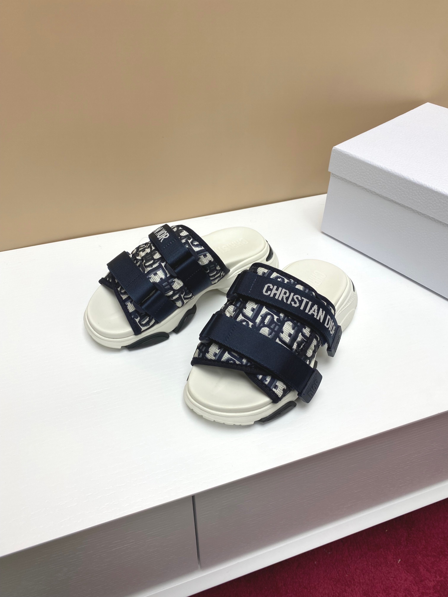 D*or slippers-5cm