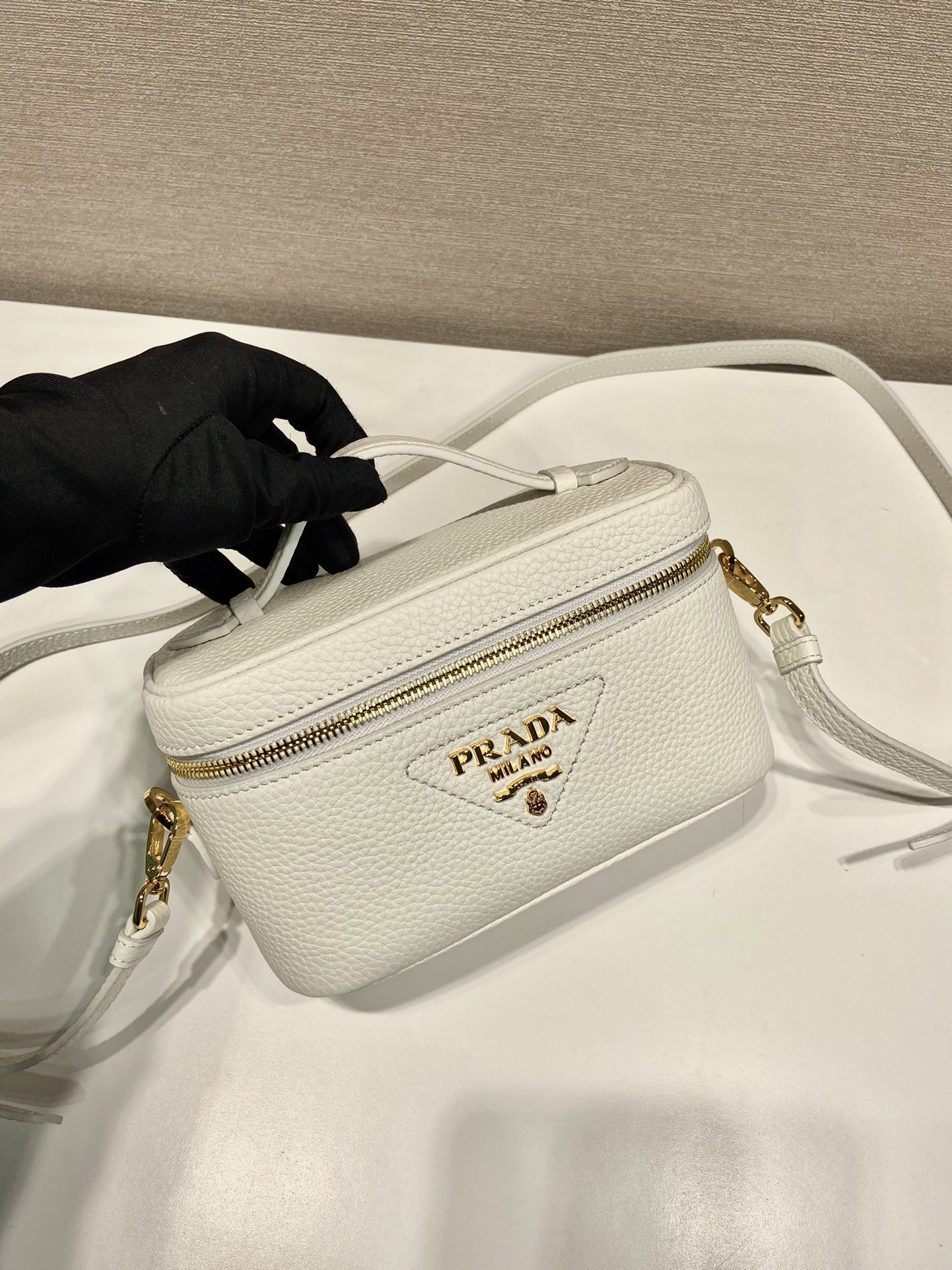 Pra*a 1bh202 cosmetic bag-18*11.5*7.5cm