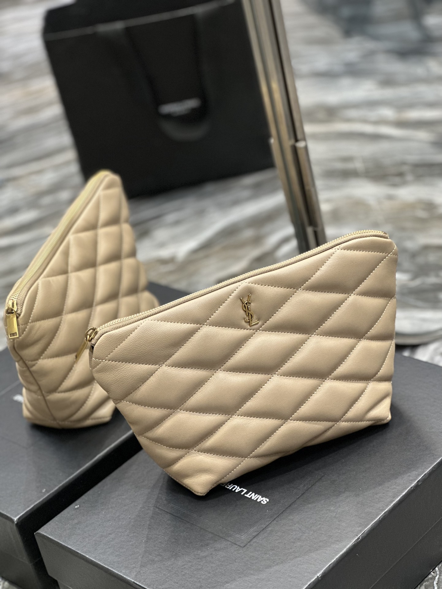 Y*L sade pouch-26x19x11cm