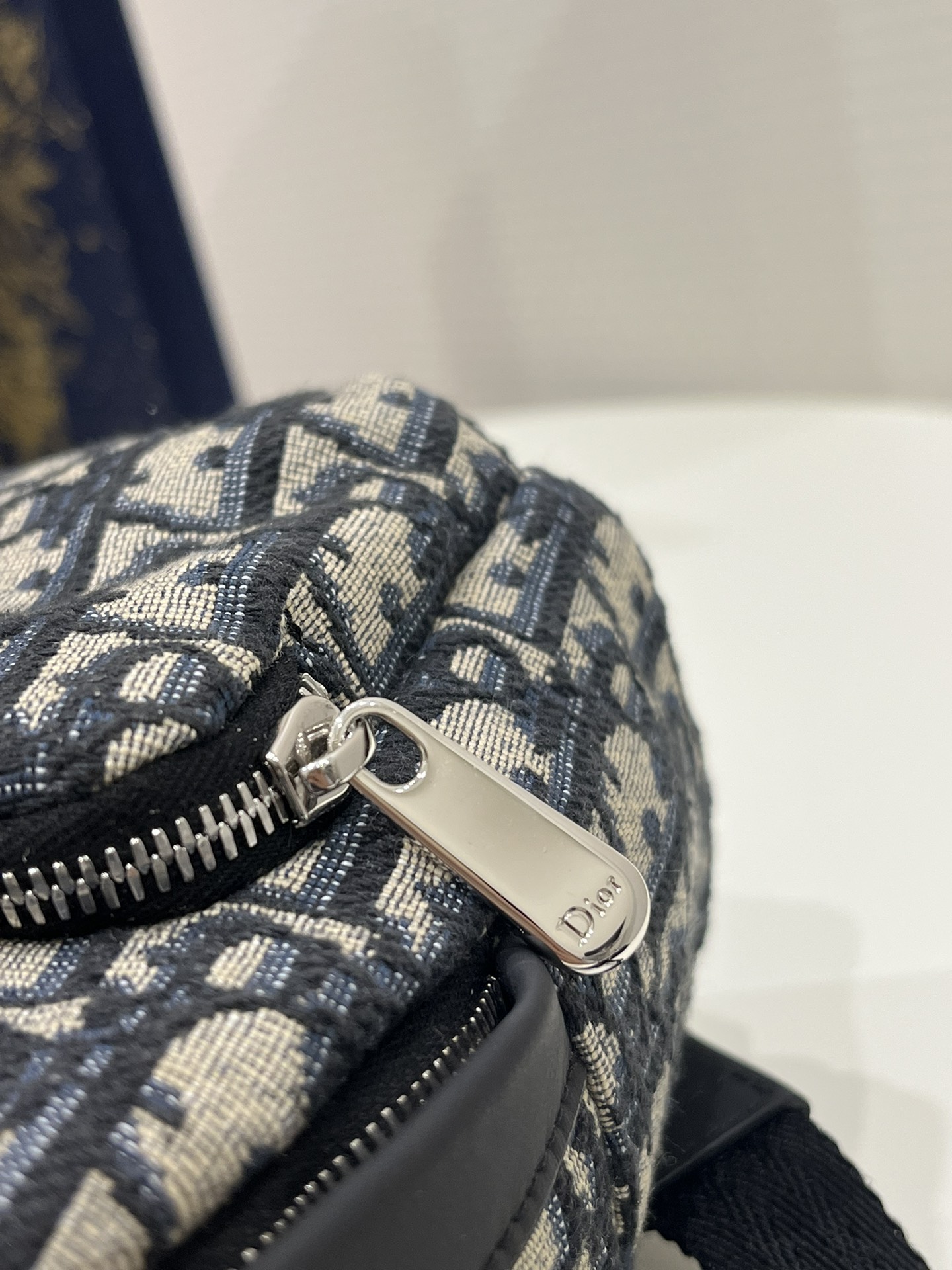D*or oblique explorer mini backpack-24*10*16cm