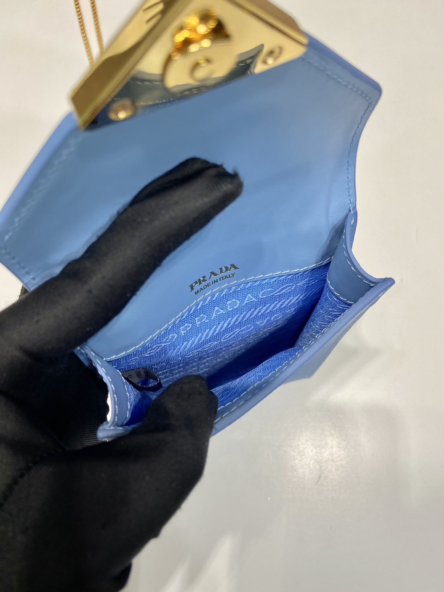 Pra*a 1bp050 phone bag-10.5*18*3cm