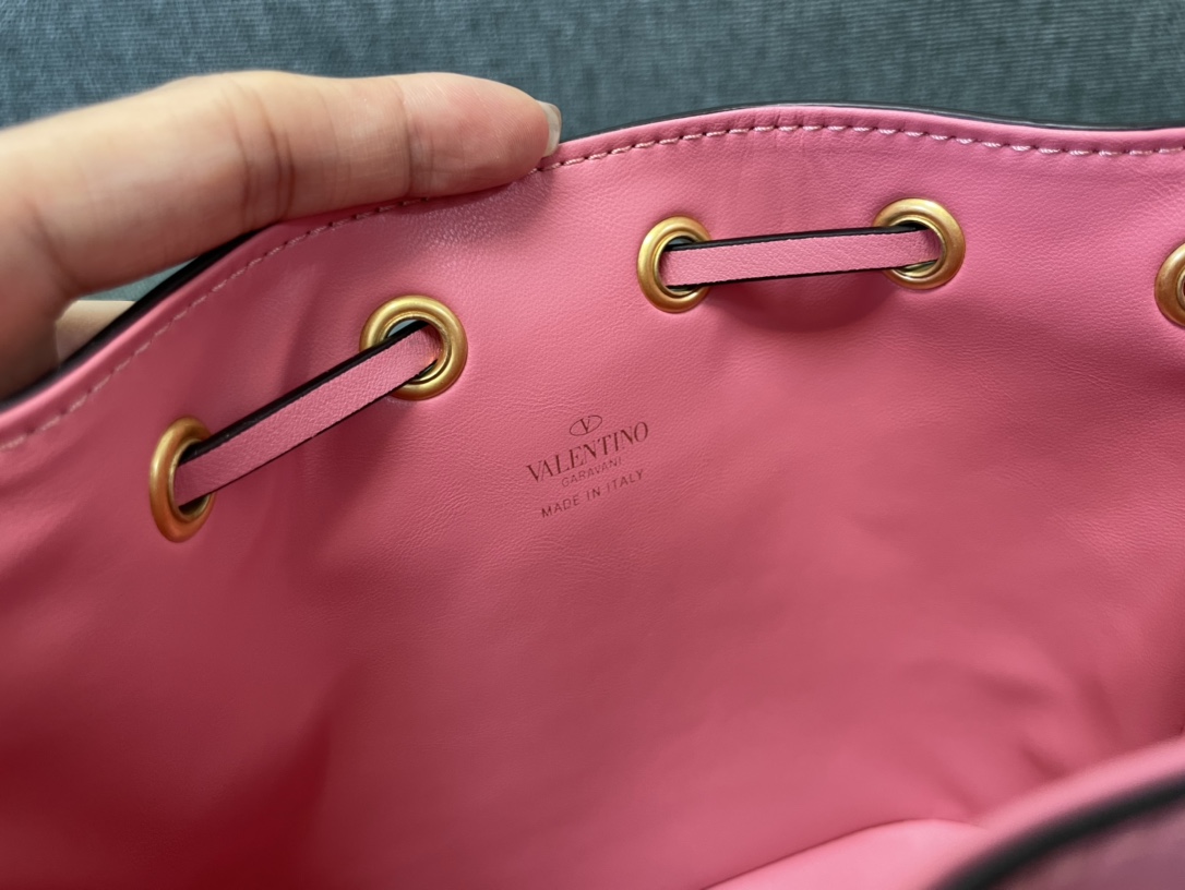Valentin0 Bucket Bag-20*17*8CM