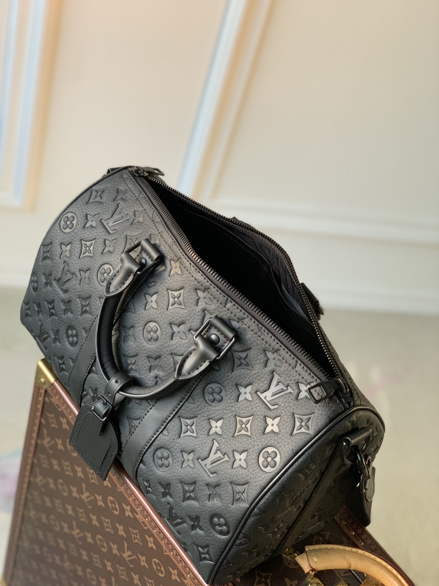 l0*is V*t0n keepall bandouliÈre 35-m22570-34*21*16cm