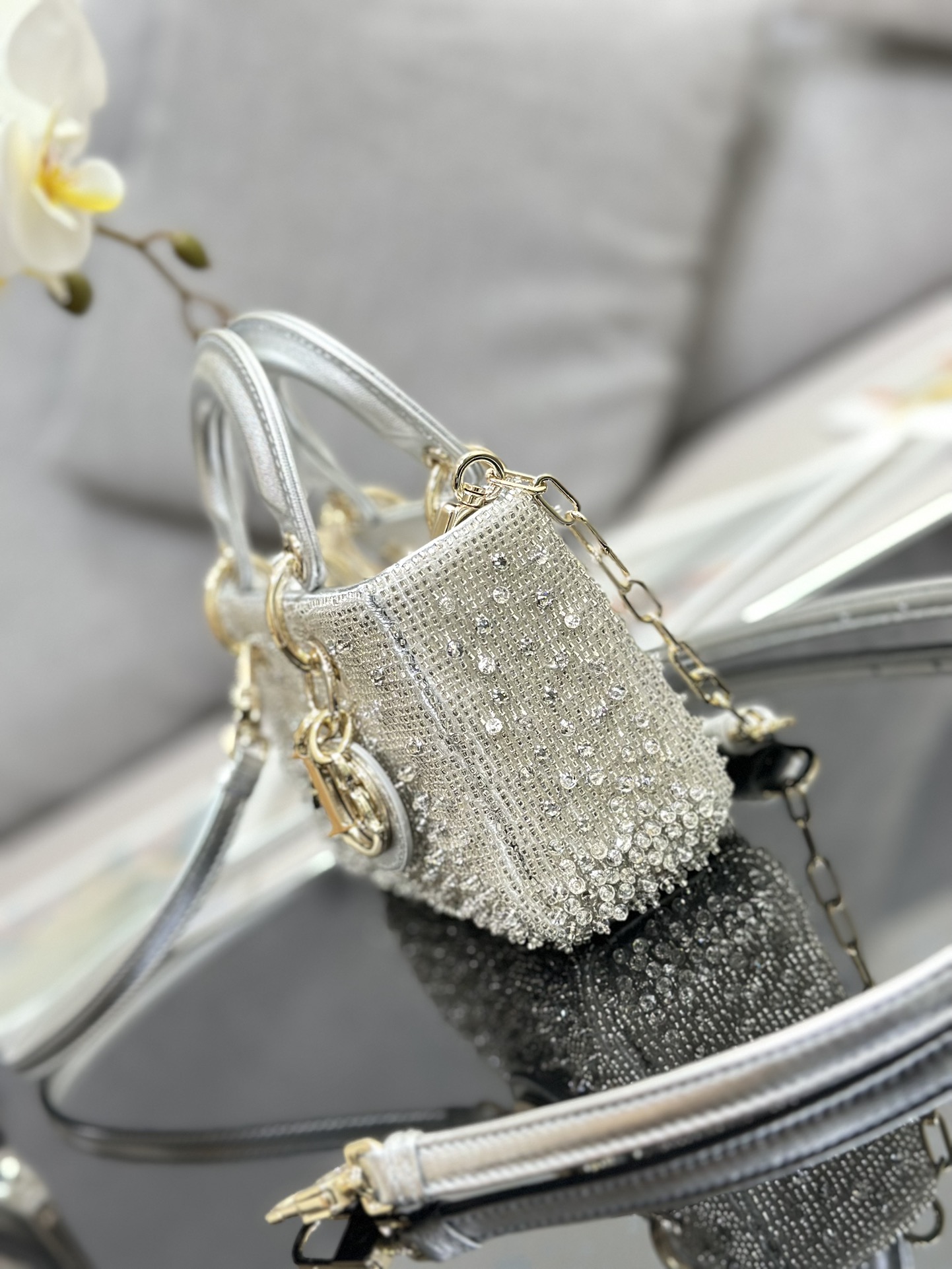 lady D*or handle bag-16 x 9 x 5cm