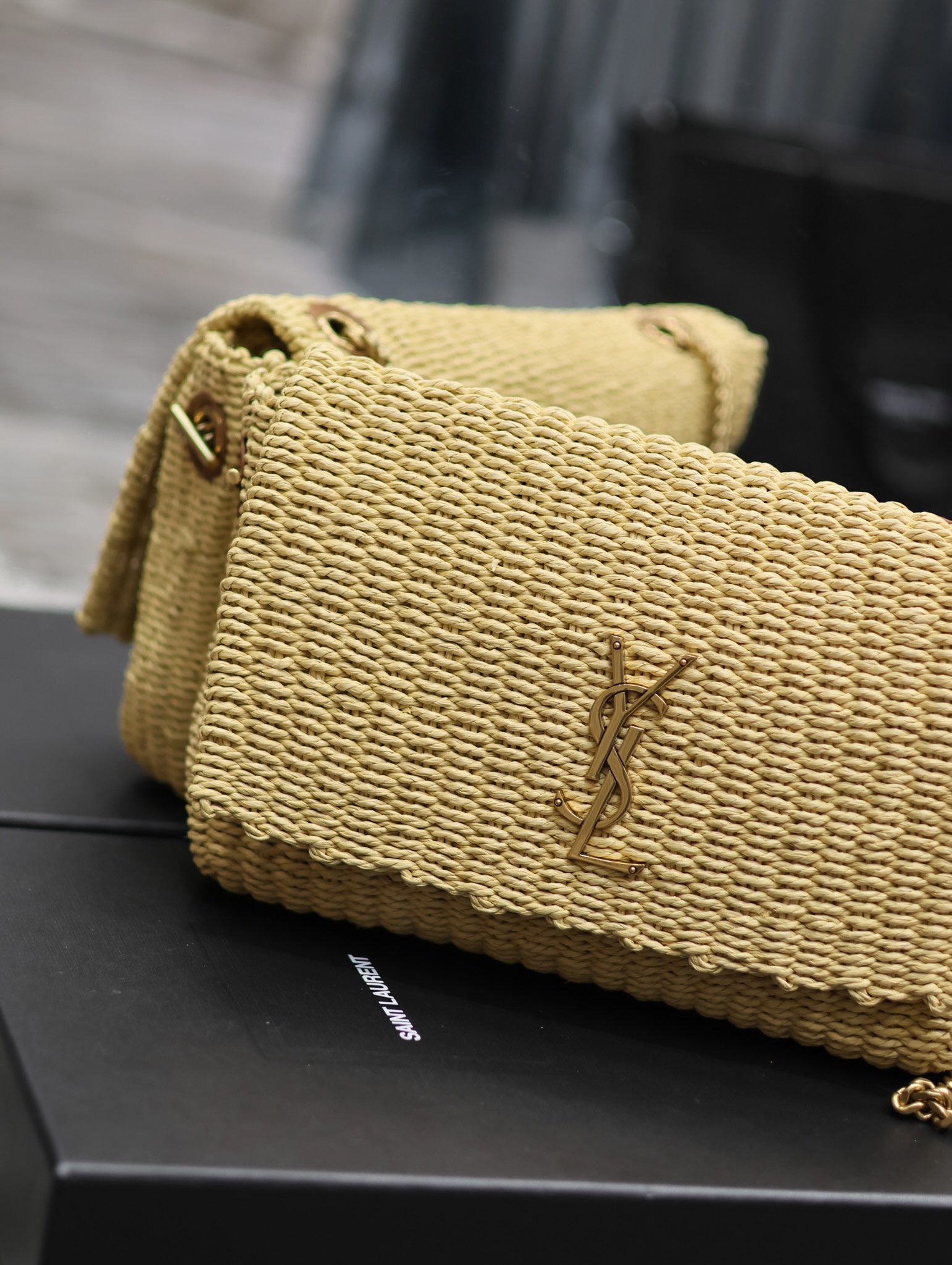 Y*L kate with raffia-28.5×20×6cm