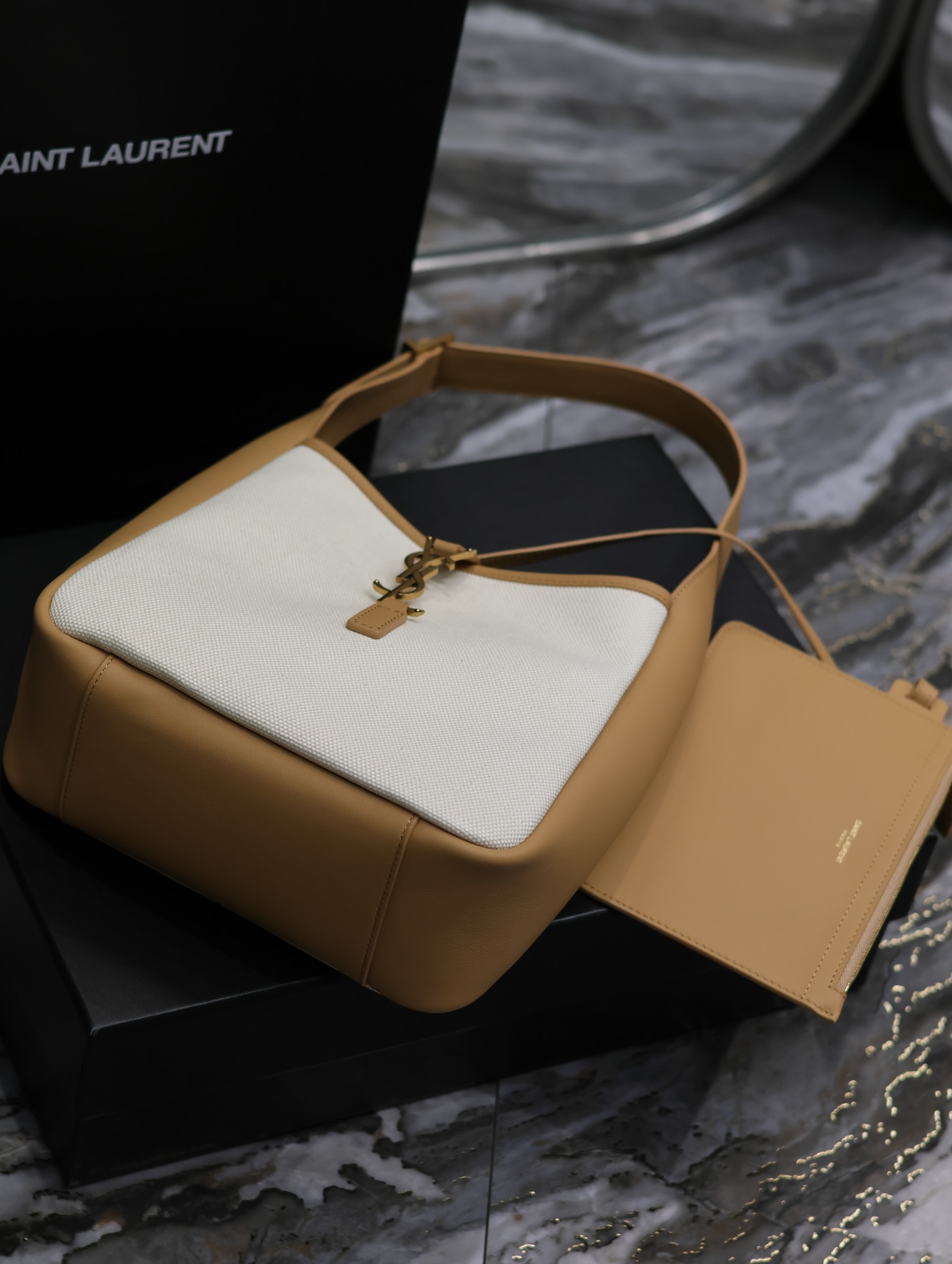 Y*L le5a7 vintage bag-23×22×8.5cm