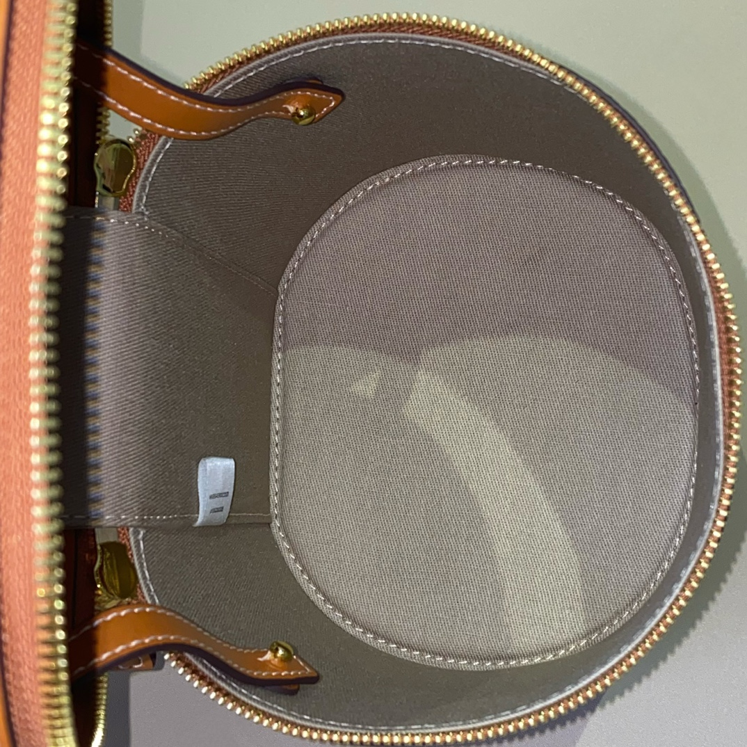 MCM Bag-14*16*16CM