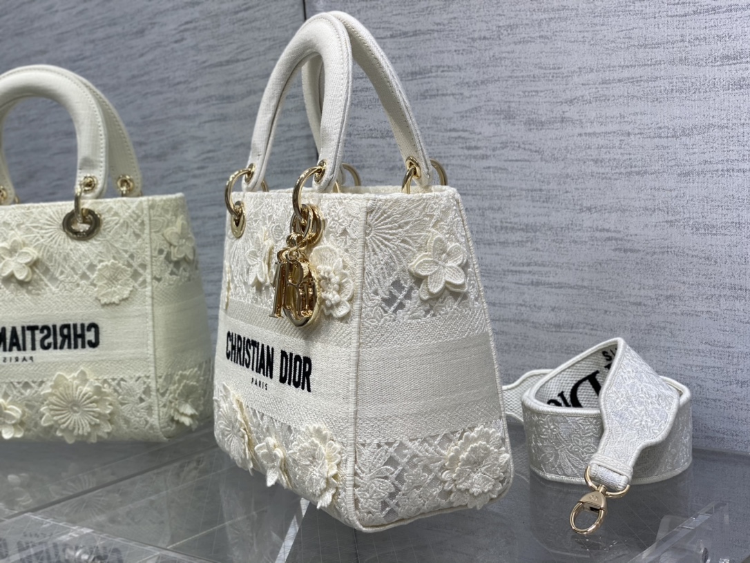 lady D*or handle bag-24×20×11cm