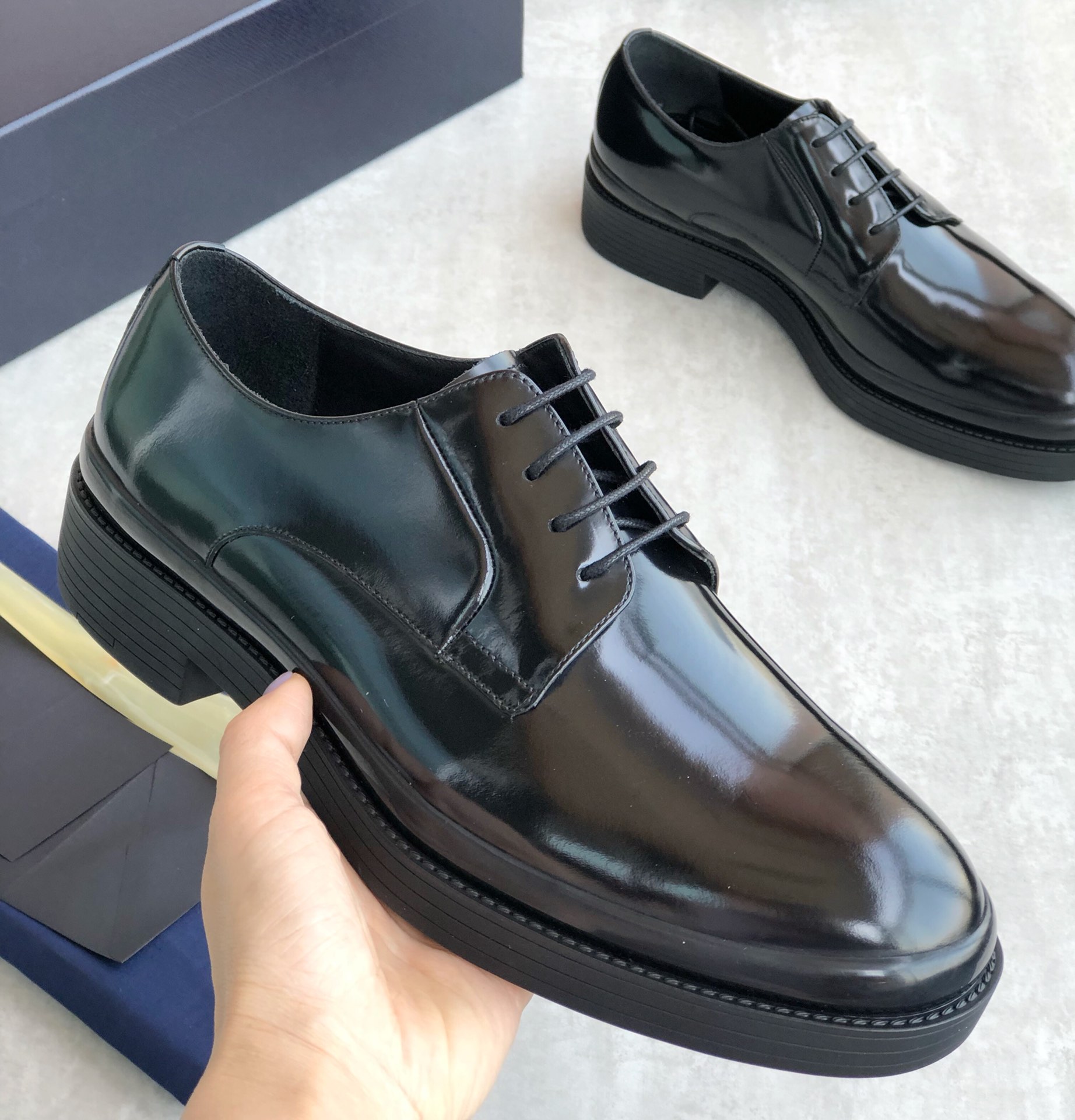 Pra*a loafers 2022ss