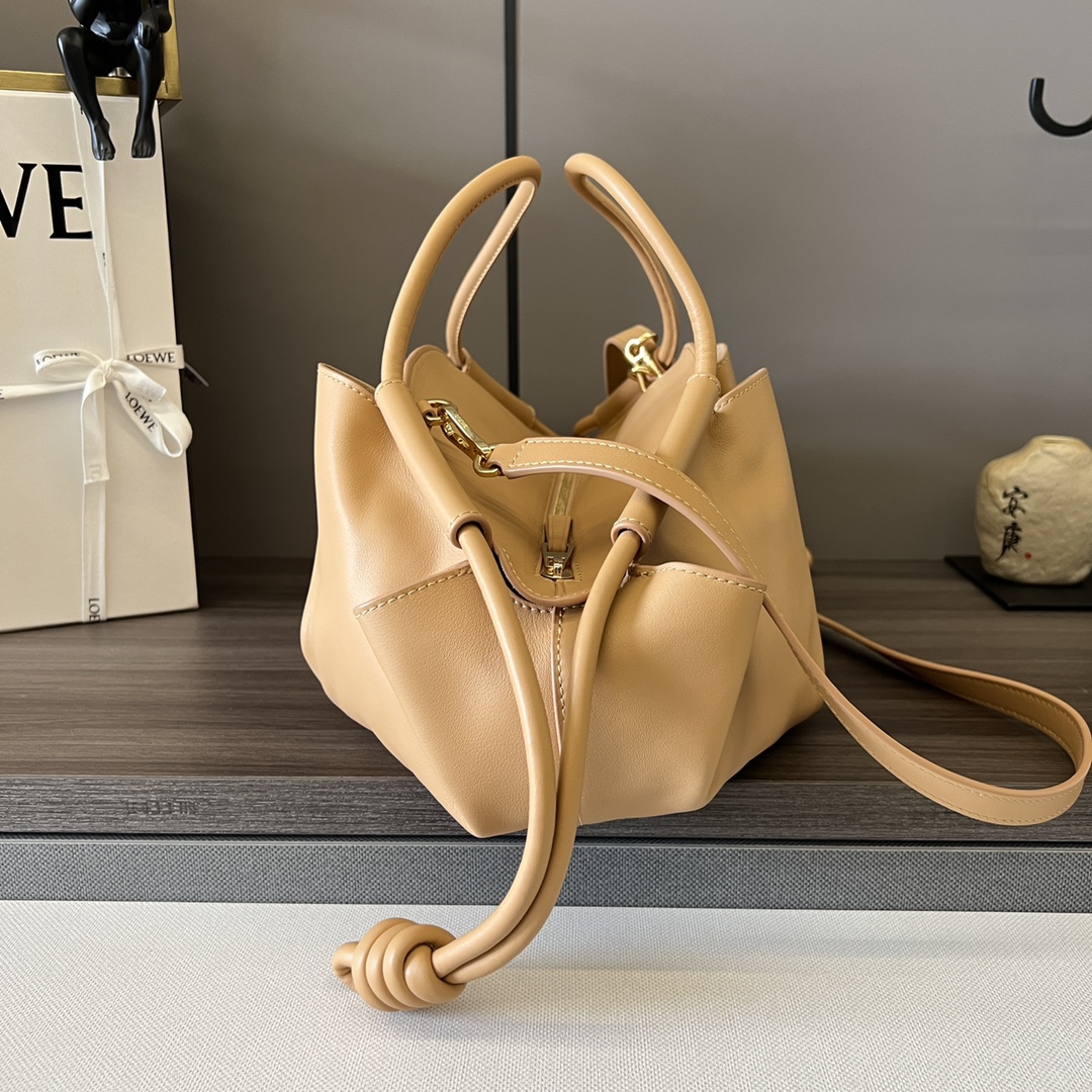 L0ew* paseo bag-44*25*15cm