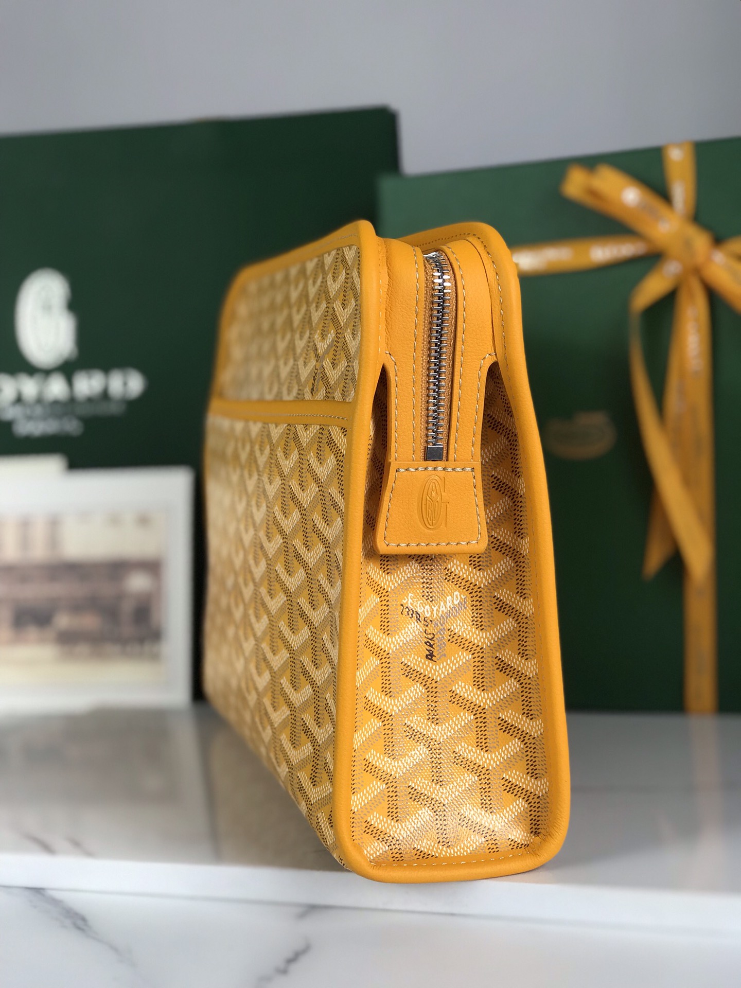 Go*ard toiletry bag-30x23×7.5cm