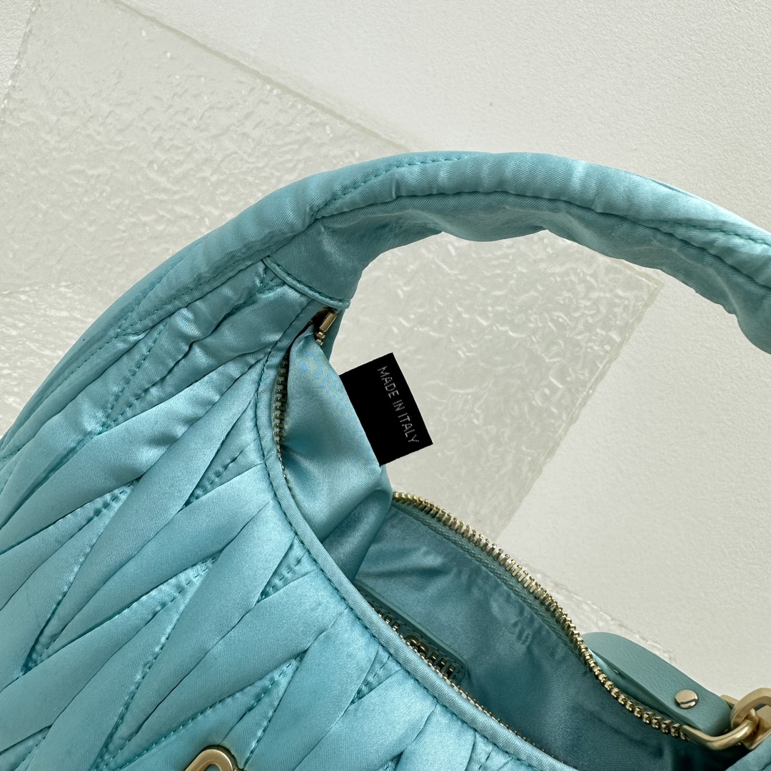 M*um*u wander hobo bag-20*6*17cm