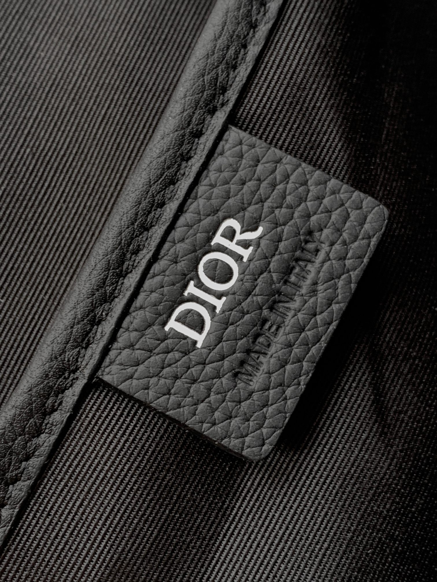 D*or explorer backpack-31 x 42.5 x 14.5 cm