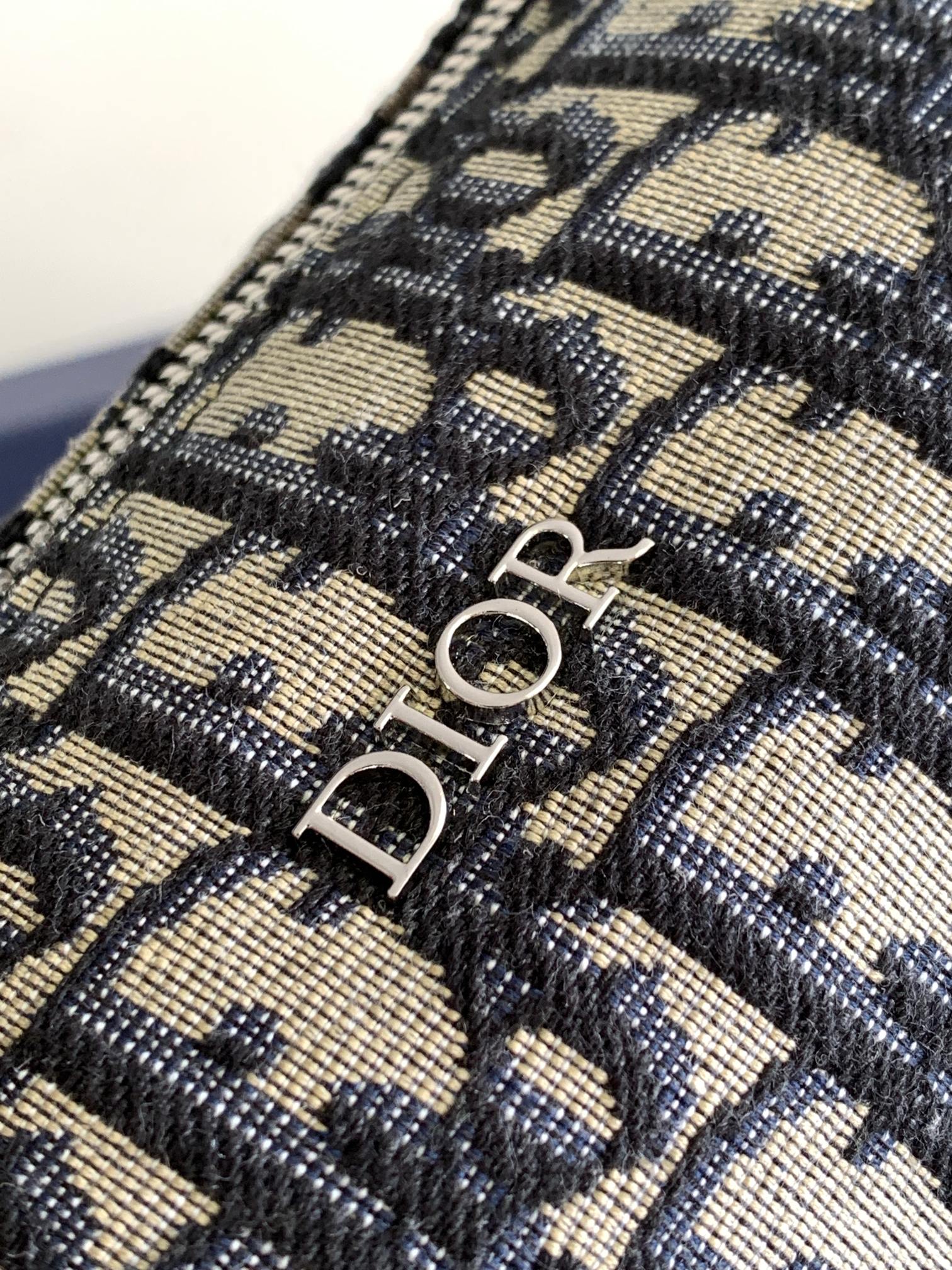 D*or oblique roller barrel crossbody bag-17*11.5*11.5cm