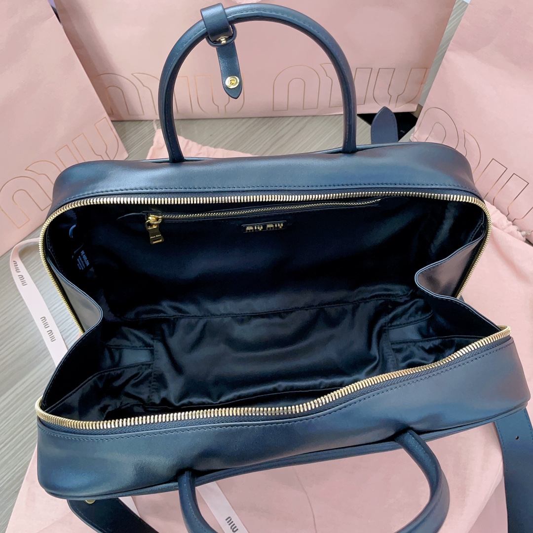 M*um*u briefcase-34x23x11cm