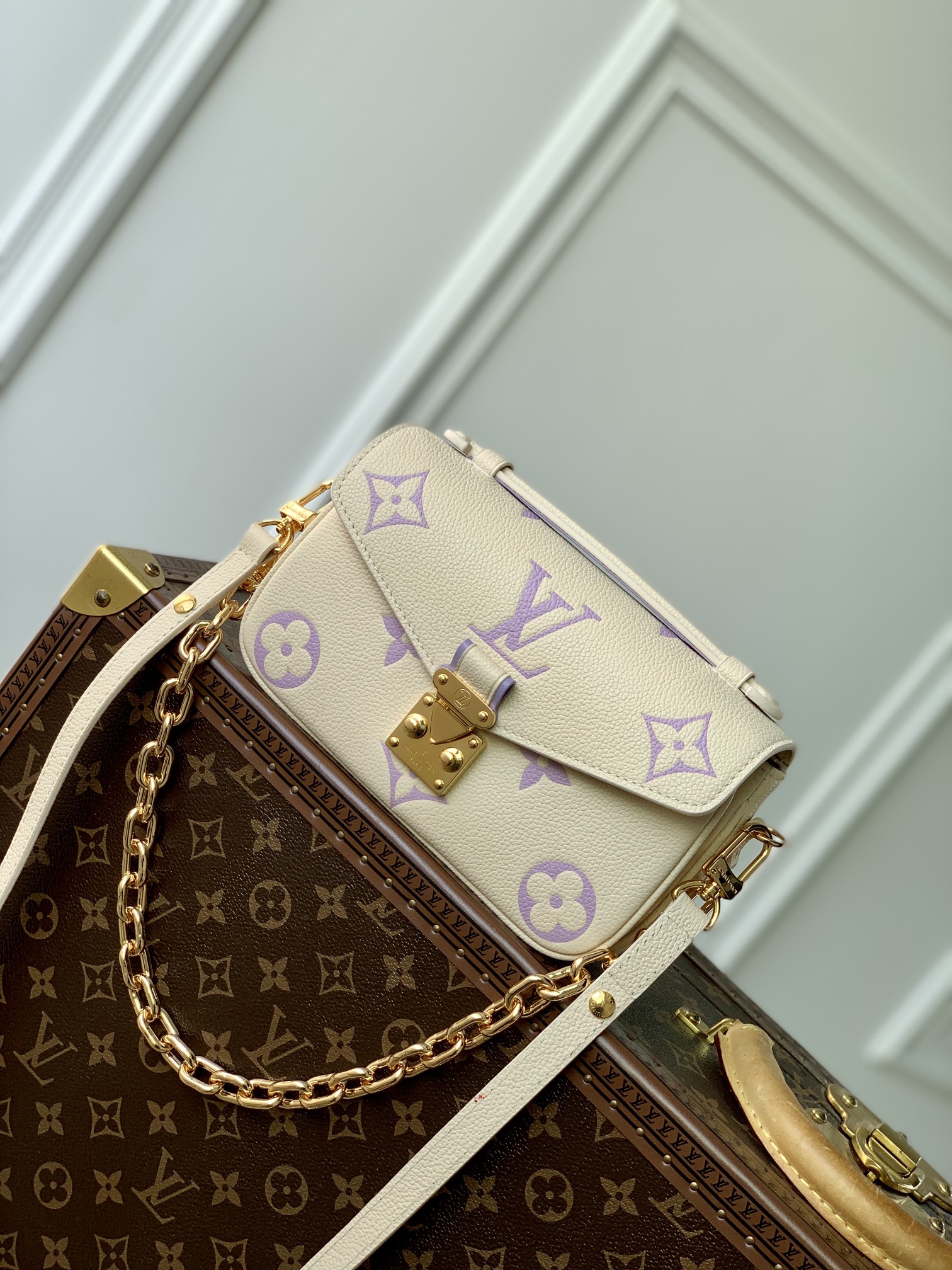 l0*is V*t0n pochette metis east west handbags- 21.5 x 13.5 x 6cm
