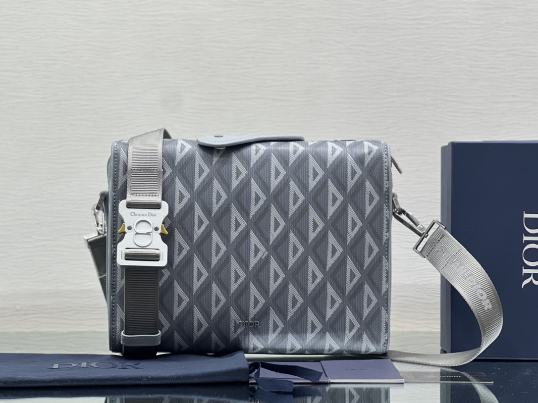 Dio Lingot Bag-29.5 x 21.5 x 7CM