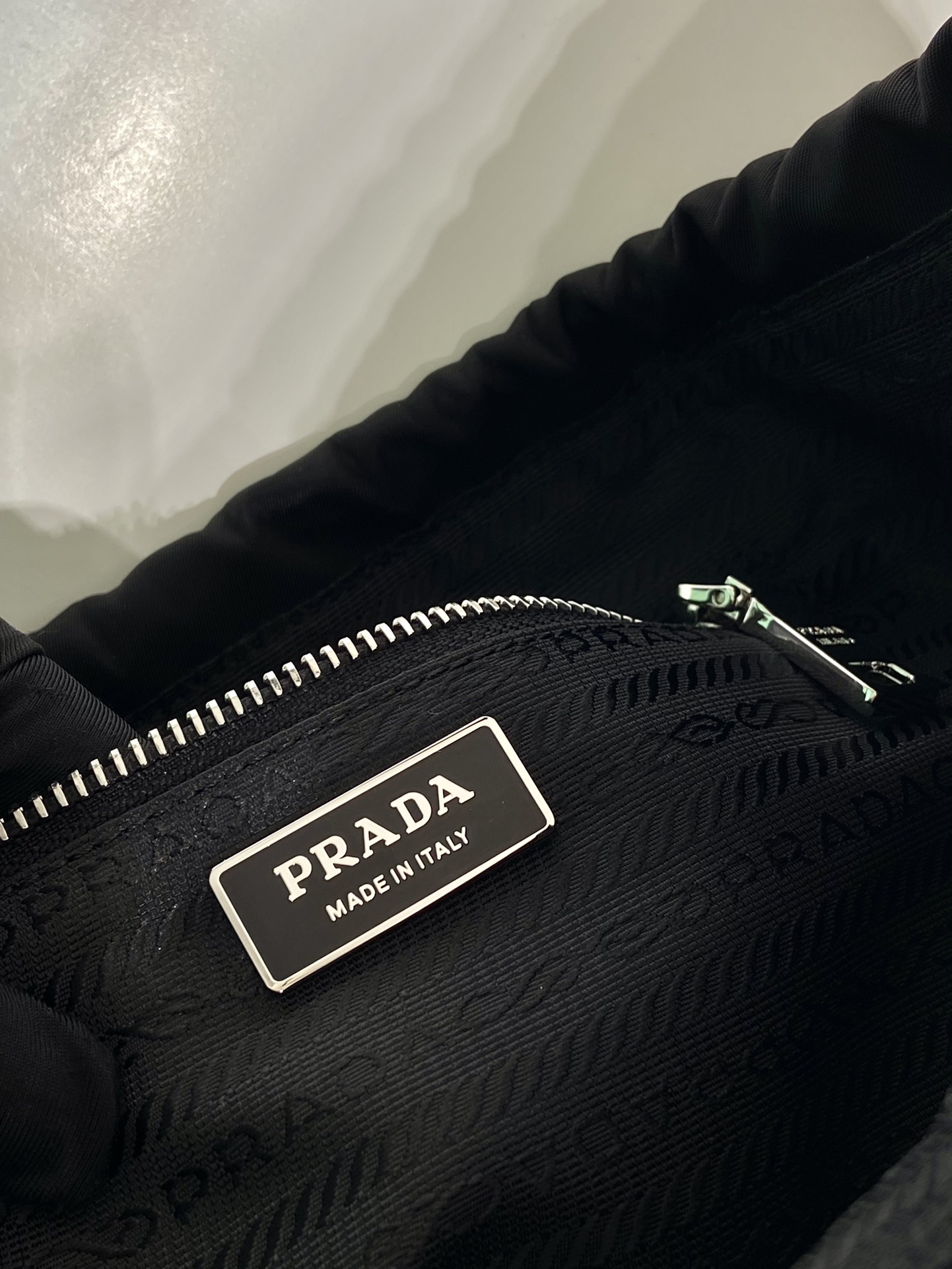 Pra*a b6250 vintage hobo bag-37*30*8cm