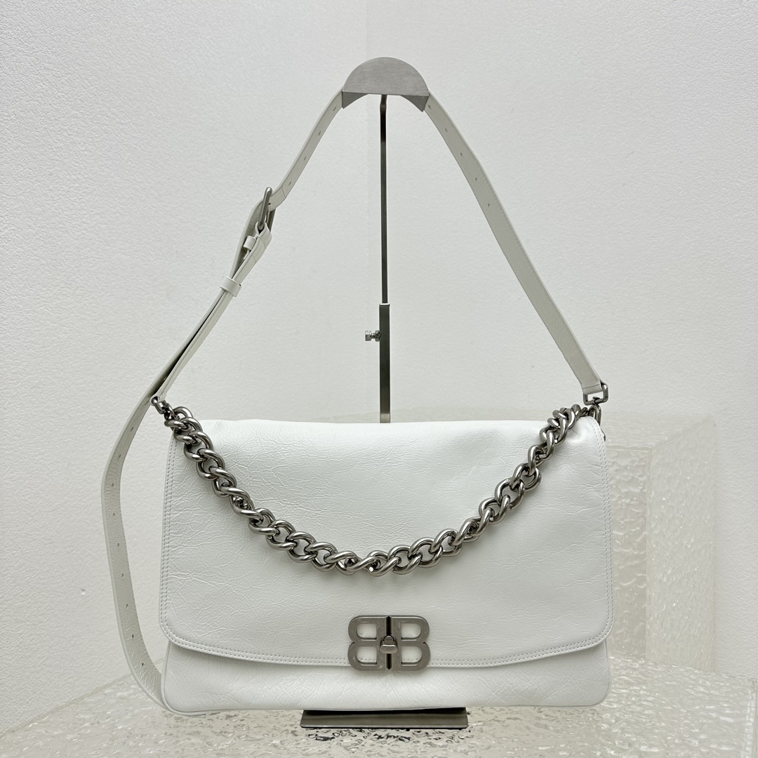Ba*len*cia*ga bb soft bag-24*36*4cm