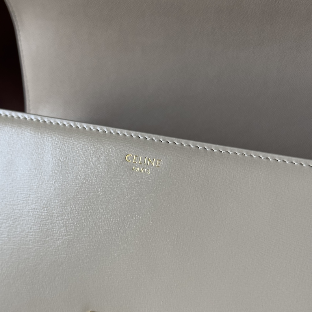 Celin Triomphe Shoulder Bag-22.5x16.5x7.5CM