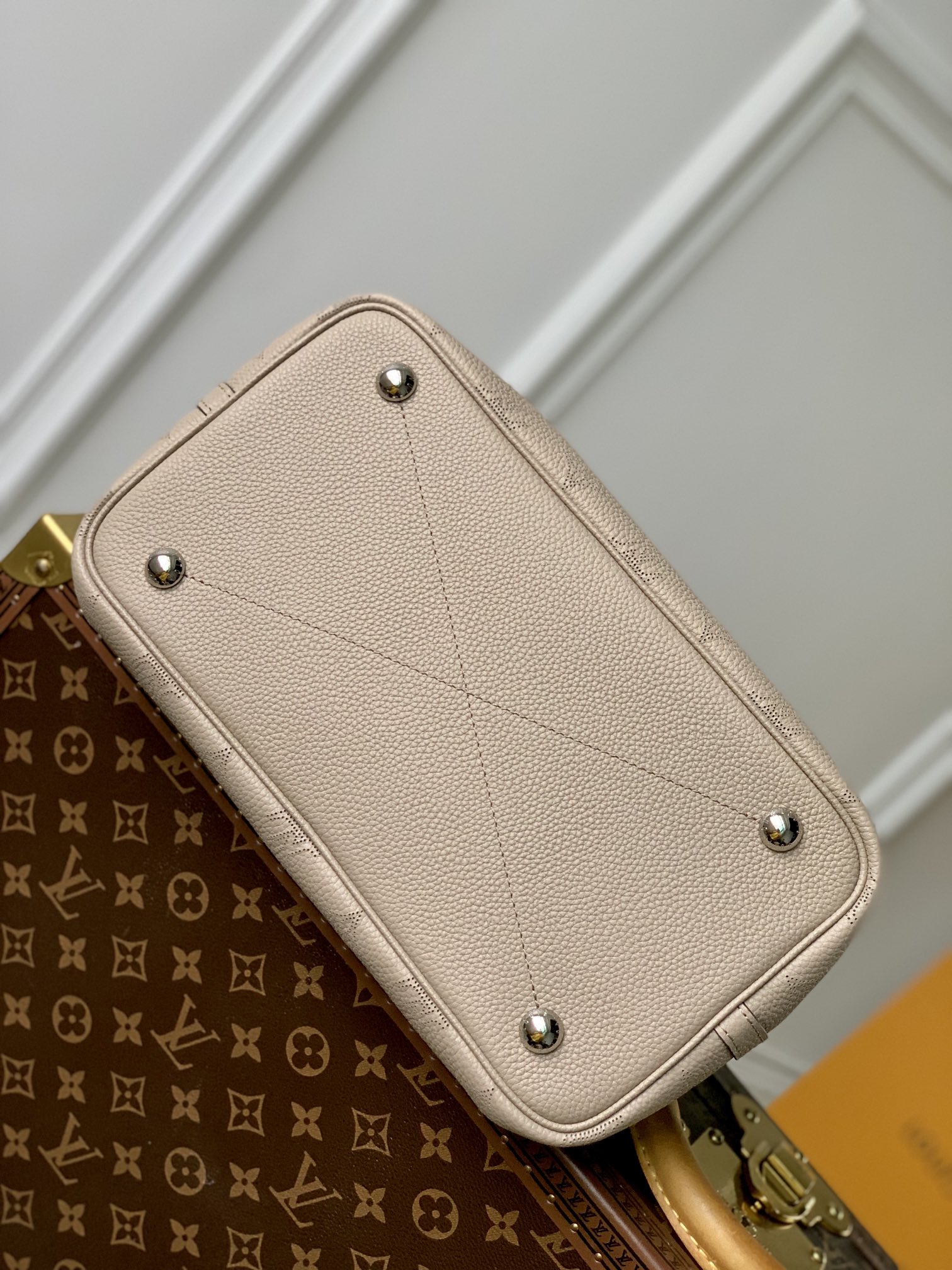 l0*is V*t0n blossom handbags-30*27.5*16cm