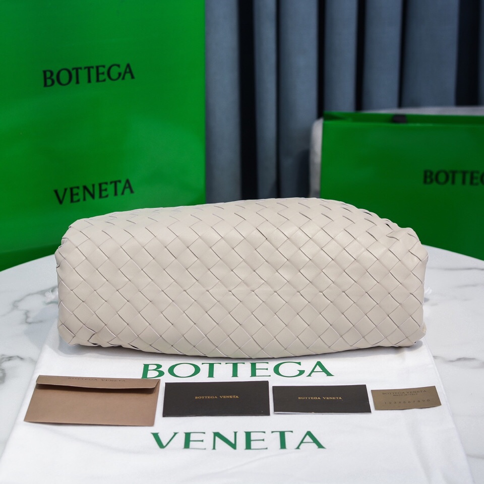 b0tte*a Ven*ta the pouch bag-38*20*9cm