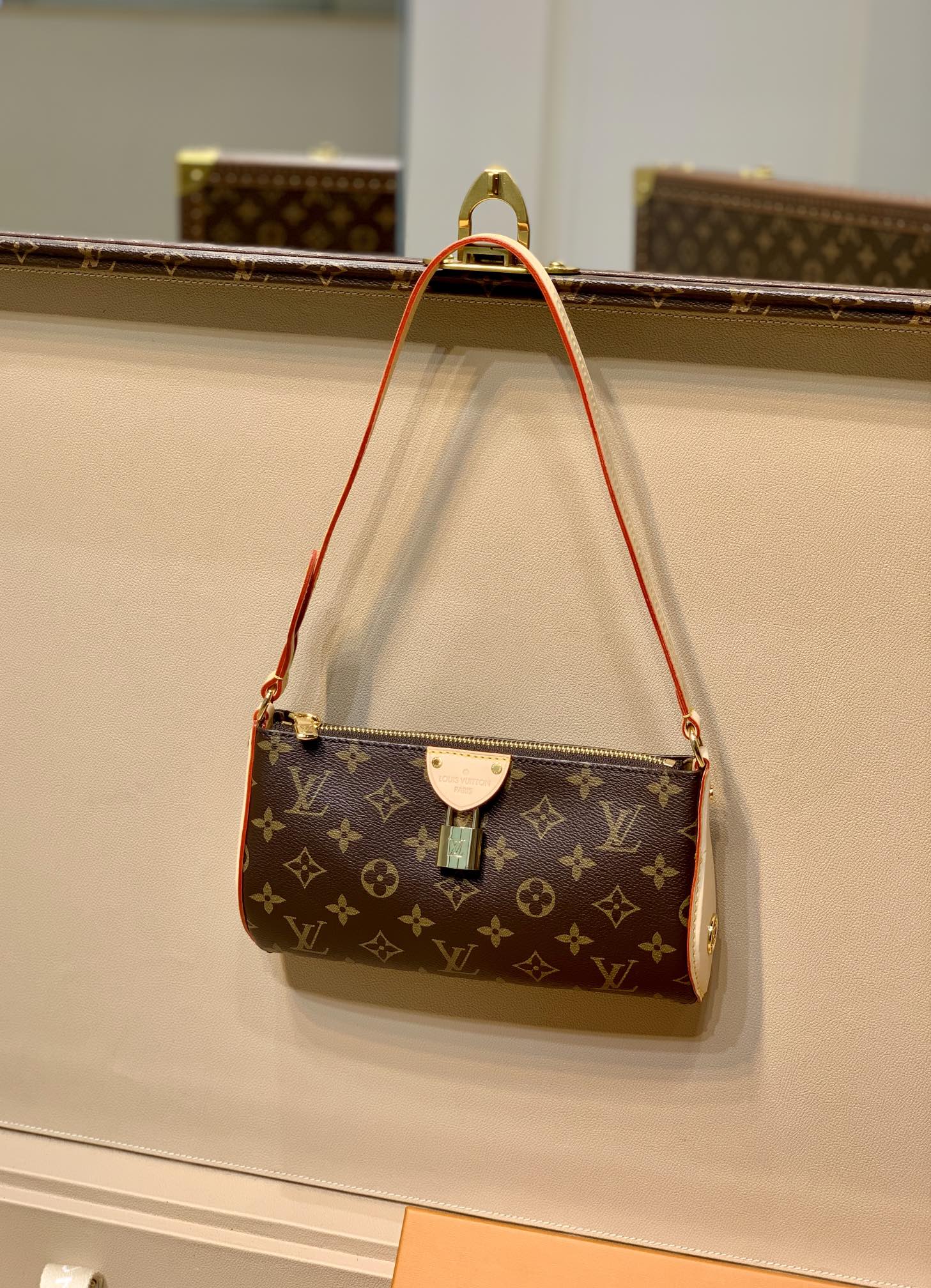l0*is V*t0n pochette tirette bag-m24255-22*12*5.5cm
