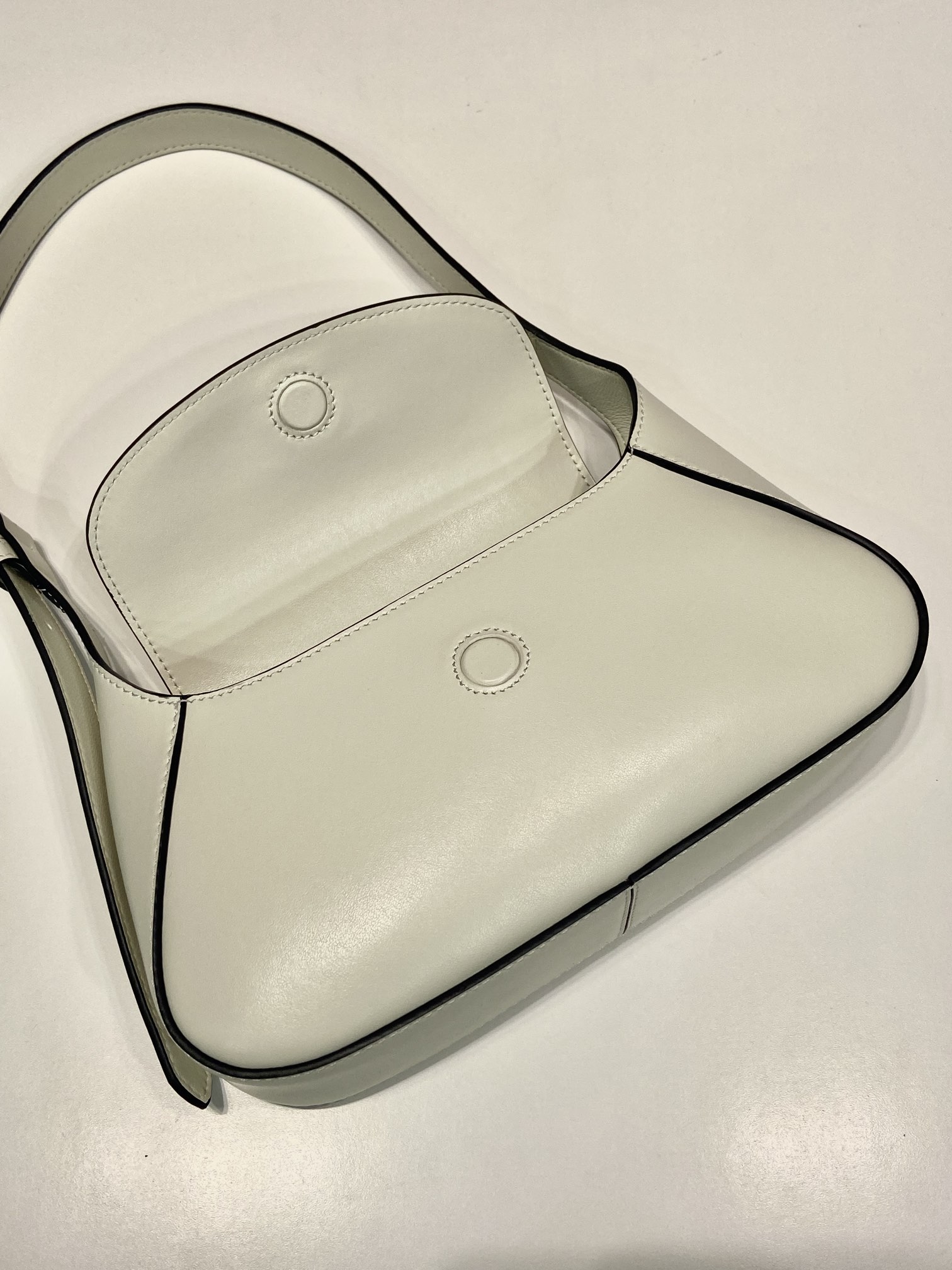 Pra*a crossbody bag 1bd358-24*15*5cm