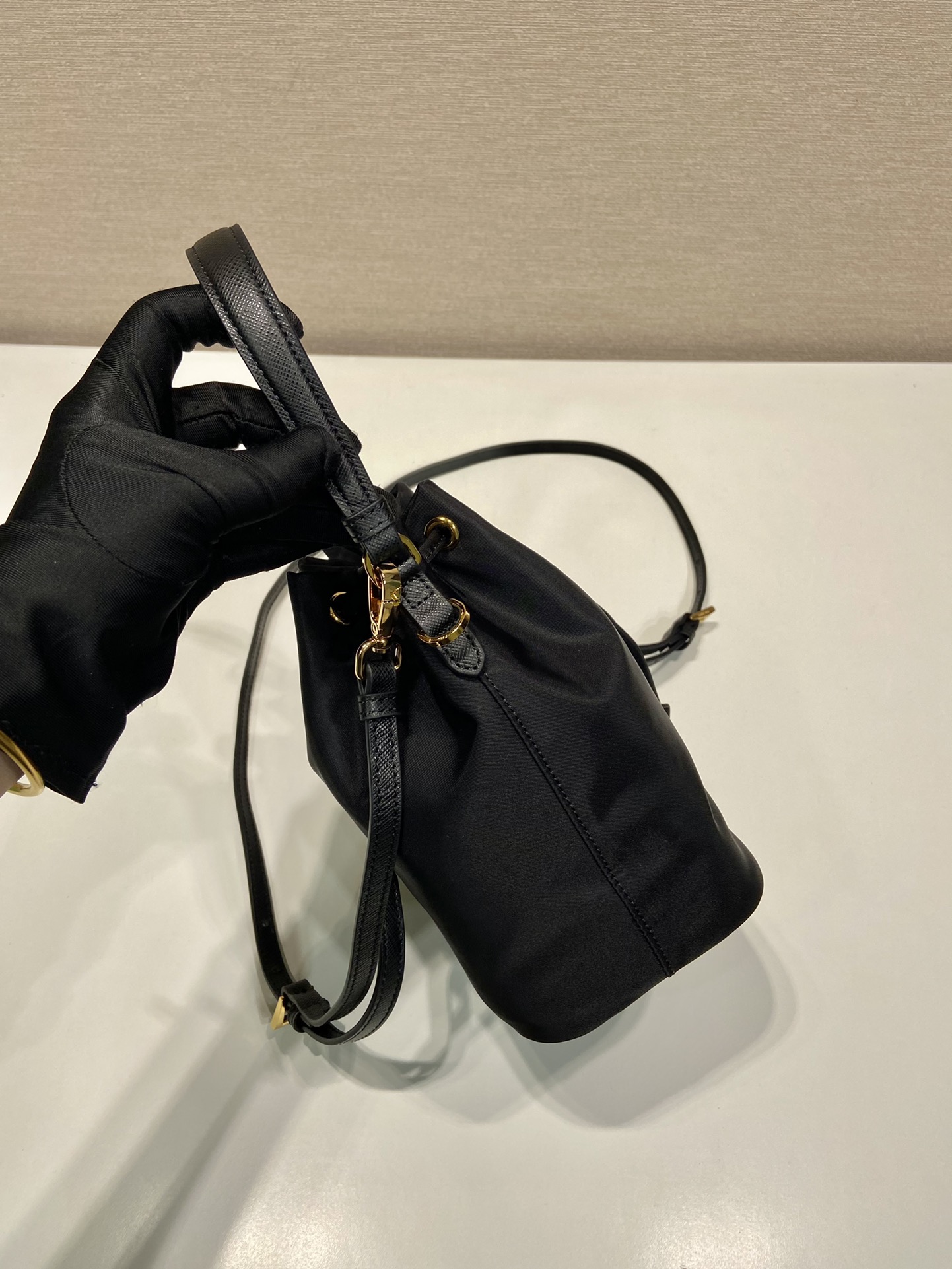 Pra*a 1be067 bucket bag-15.5*19.5*10cm