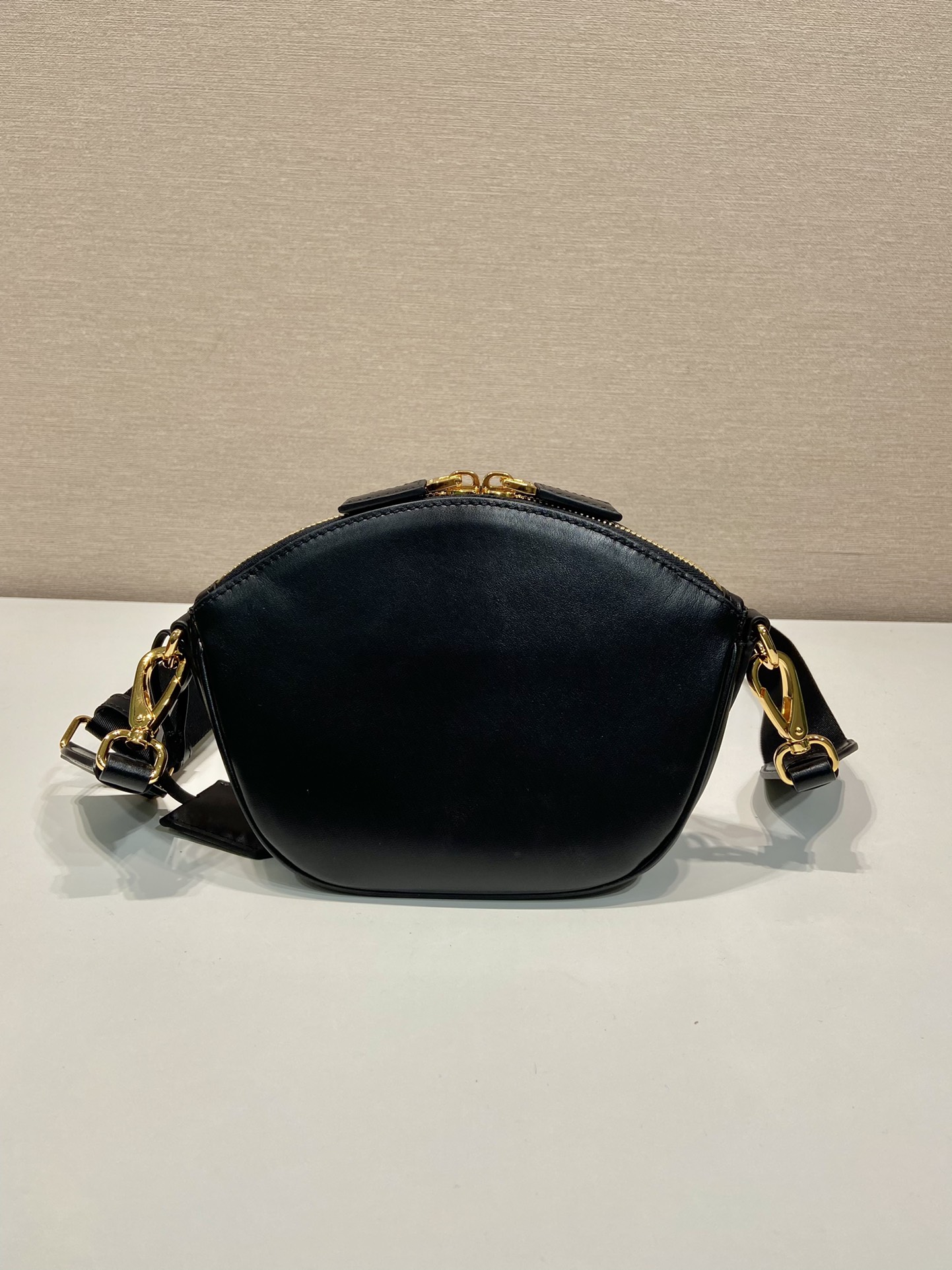 Pra*a 1bh212 crossbody bag-18*15*8cm