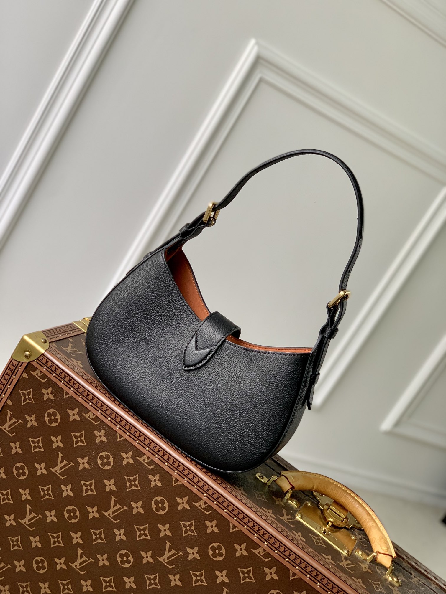 l0*is V*t0n low key shoulder bag-m24885-26 x 18 x 7cm
