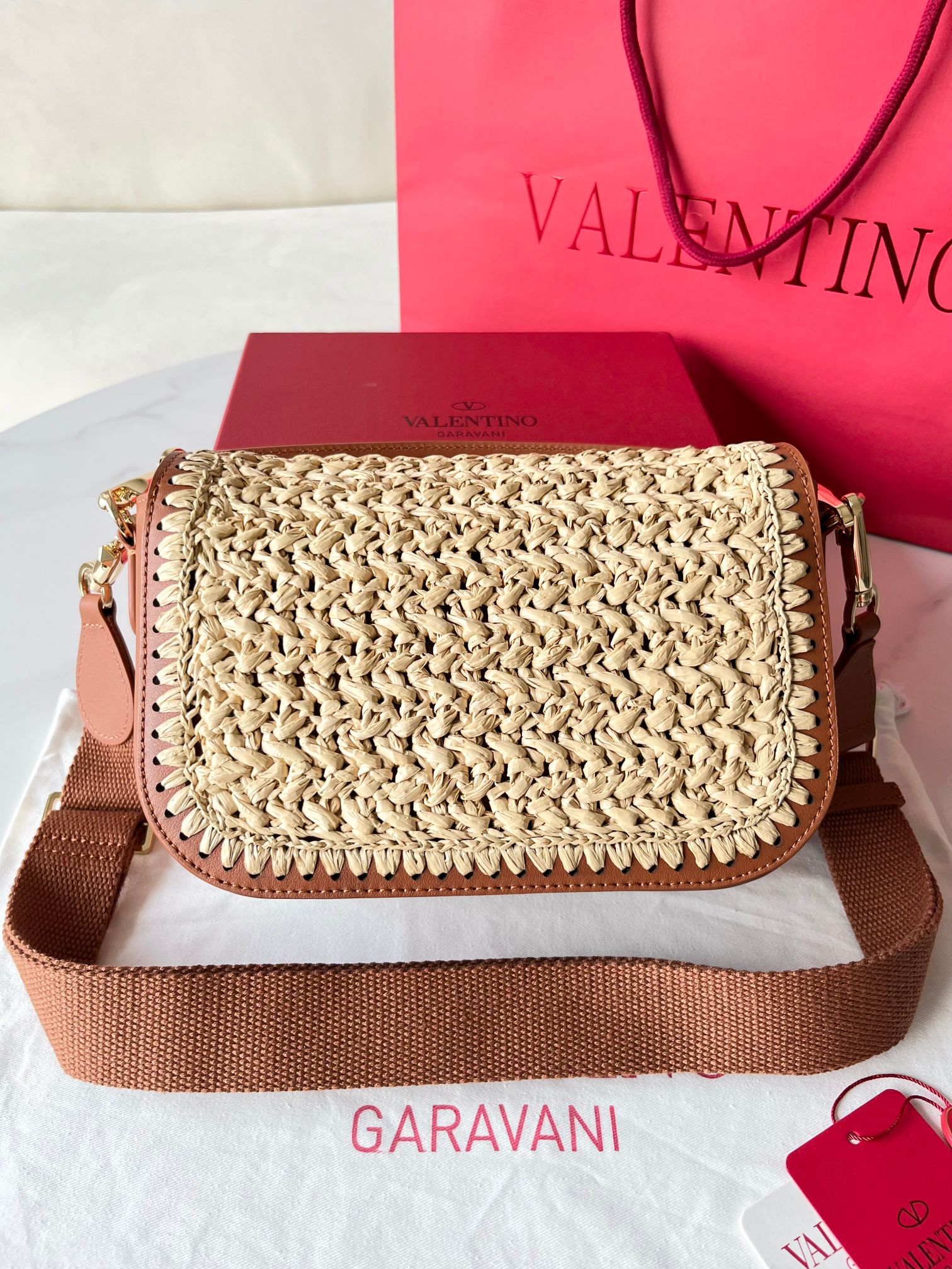 Va1e*ntin0 garavani alltime bags-23.5*18*8cm