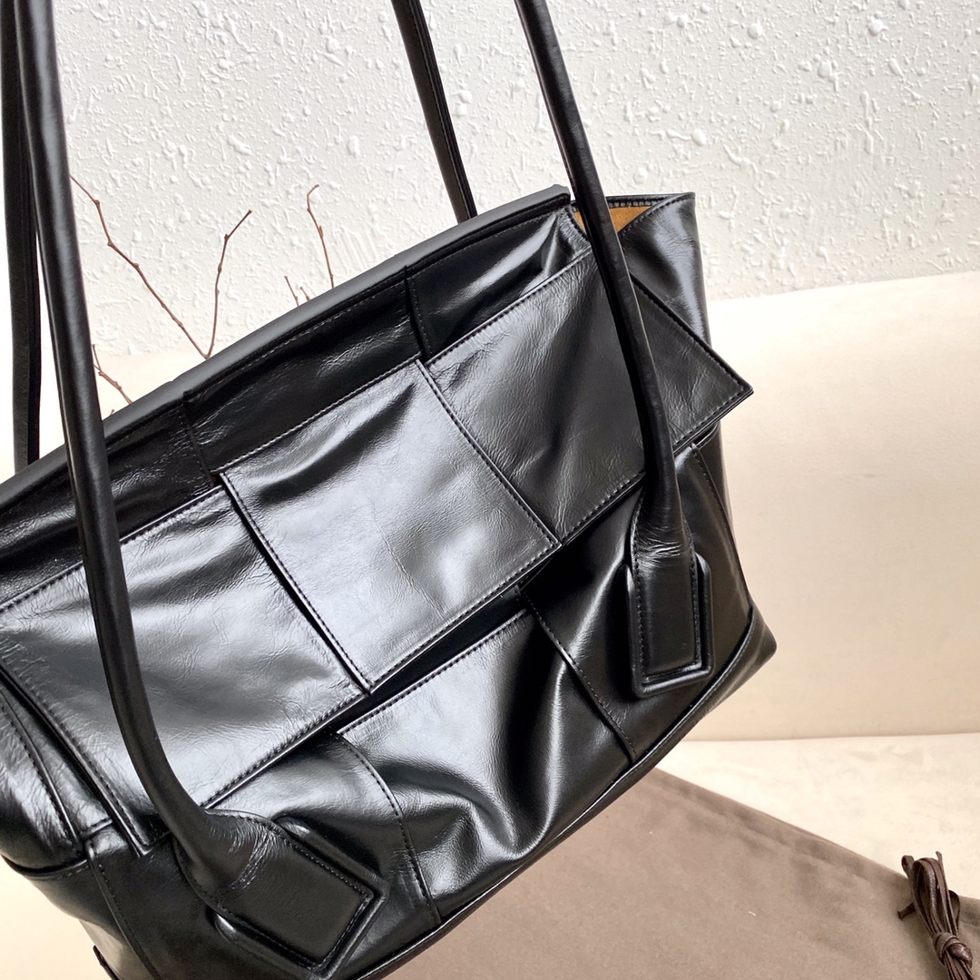 b0tte*a Ven*ta arco bag-48*33*11cm