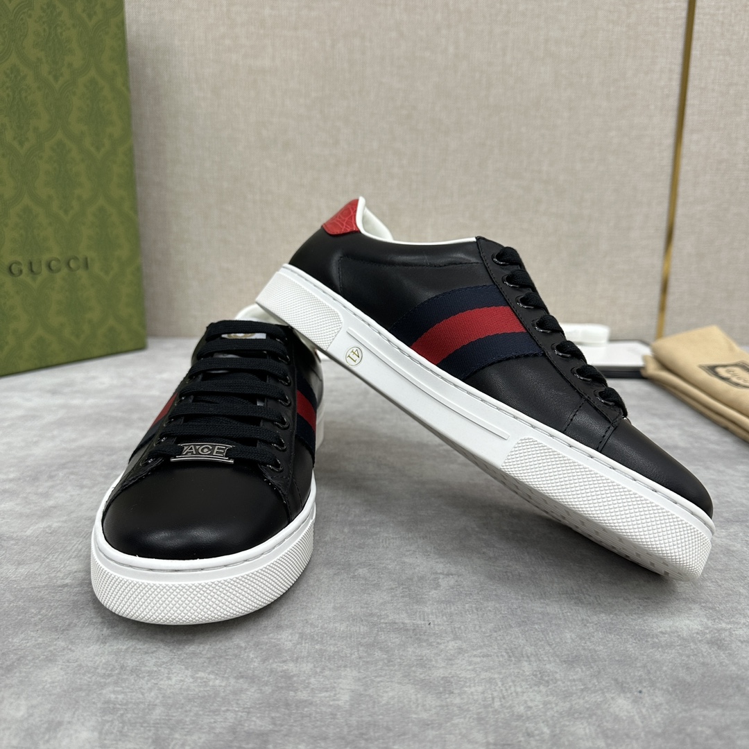 G*u*i sneakers