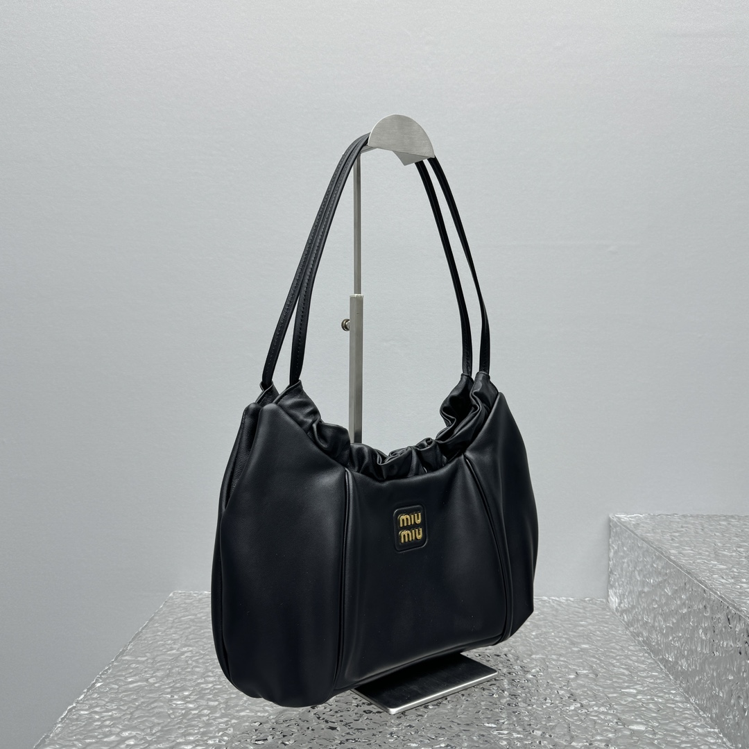 M*um*u wrinkle dumpling bag-38*19*7cm