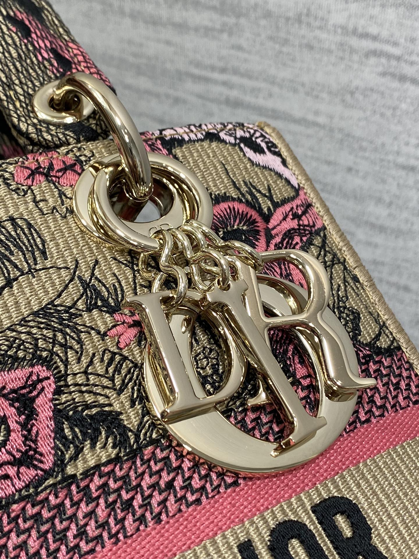 lady D*or handle bag-24cm