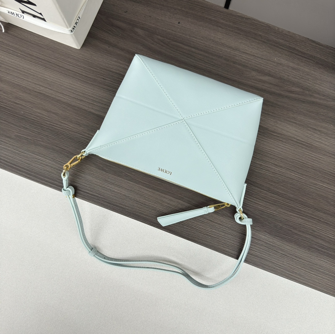 L0ew* puzzle fold pouch-23*6.5*15.5cm