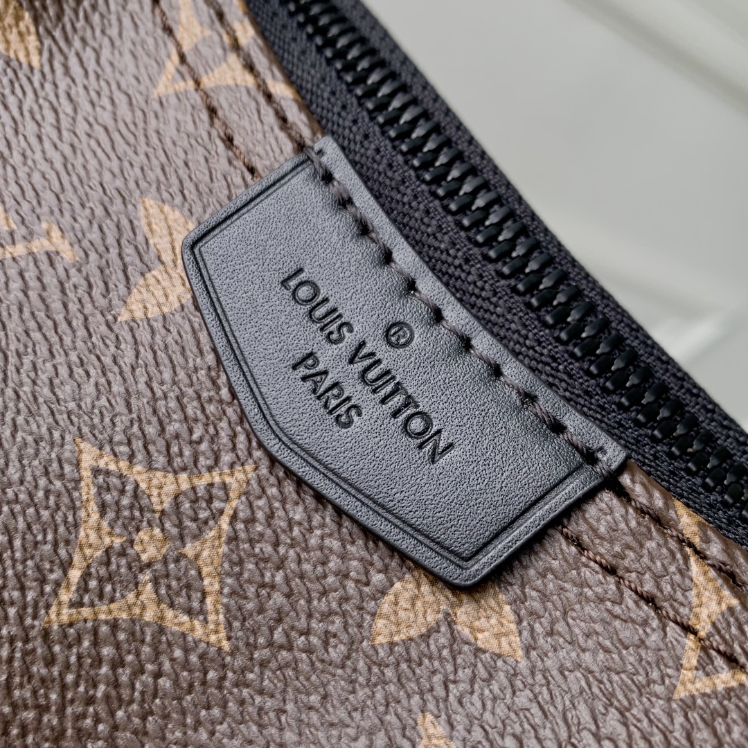l0*is V*t0n hamac bag-28.5 x 15 x 8cm